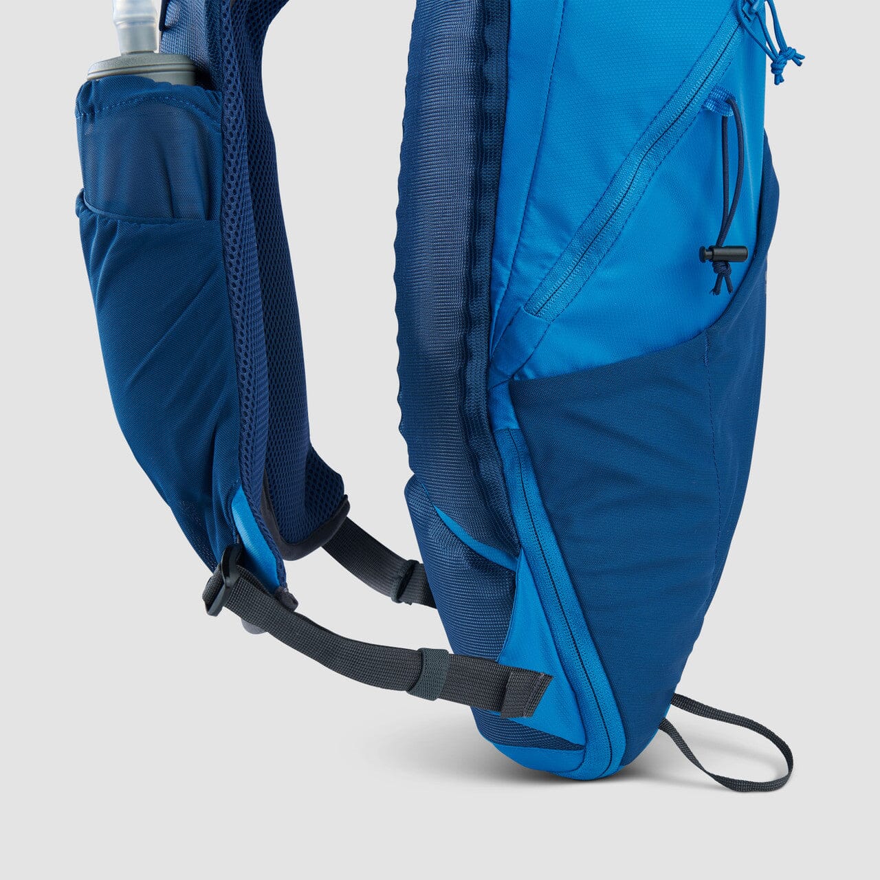 Ultimate Direction Blazek 18 Backpack 