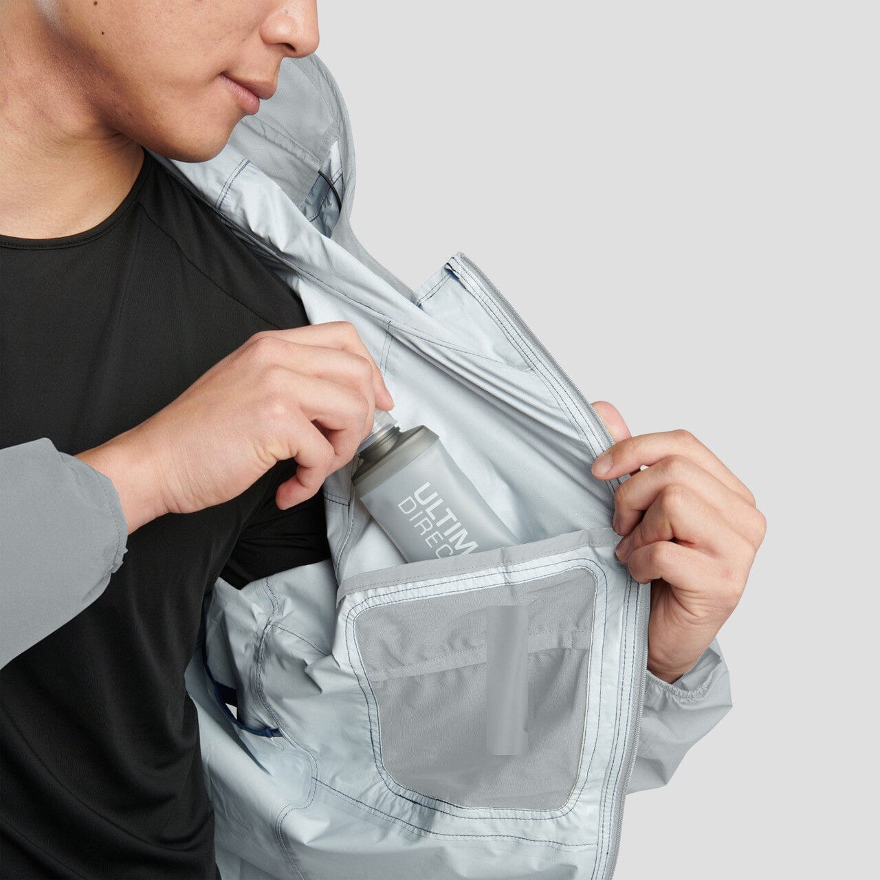 Ultimate Direction Men's Deluge Jacket 