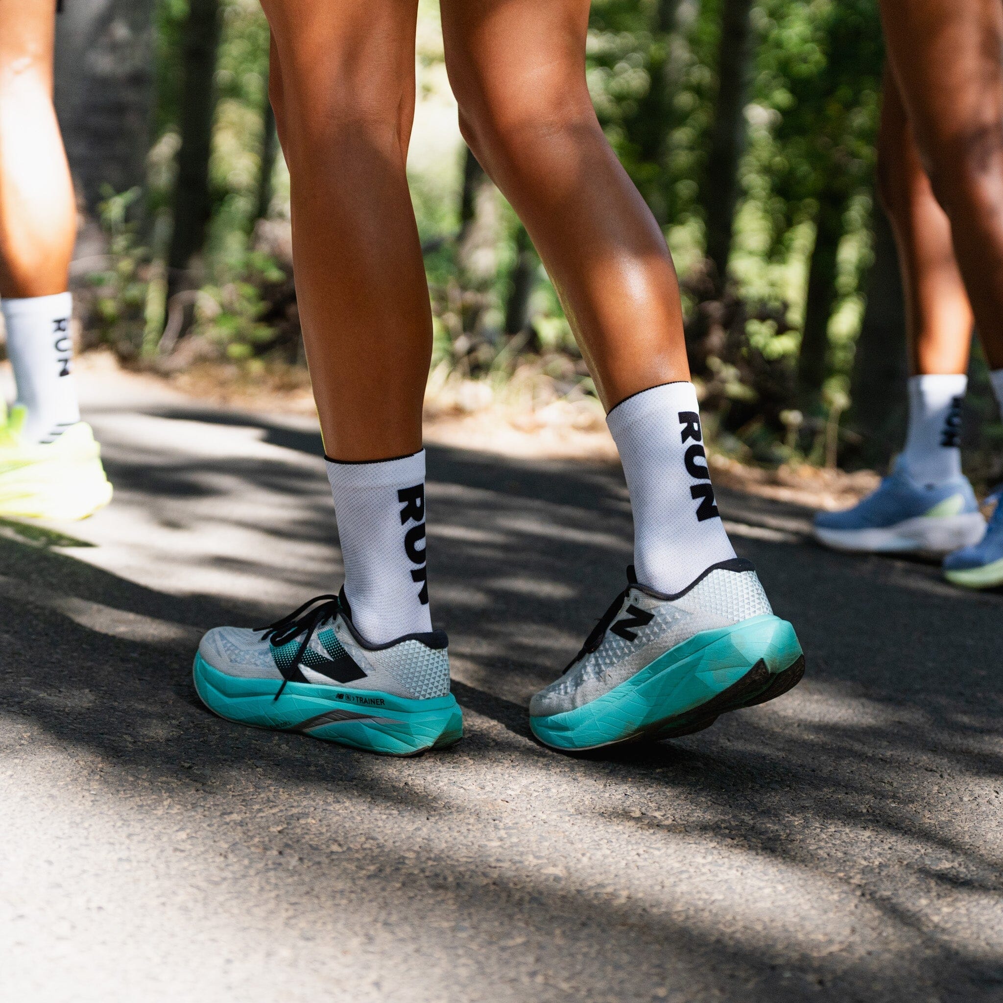 Versus RUN White Active Crew Socks 