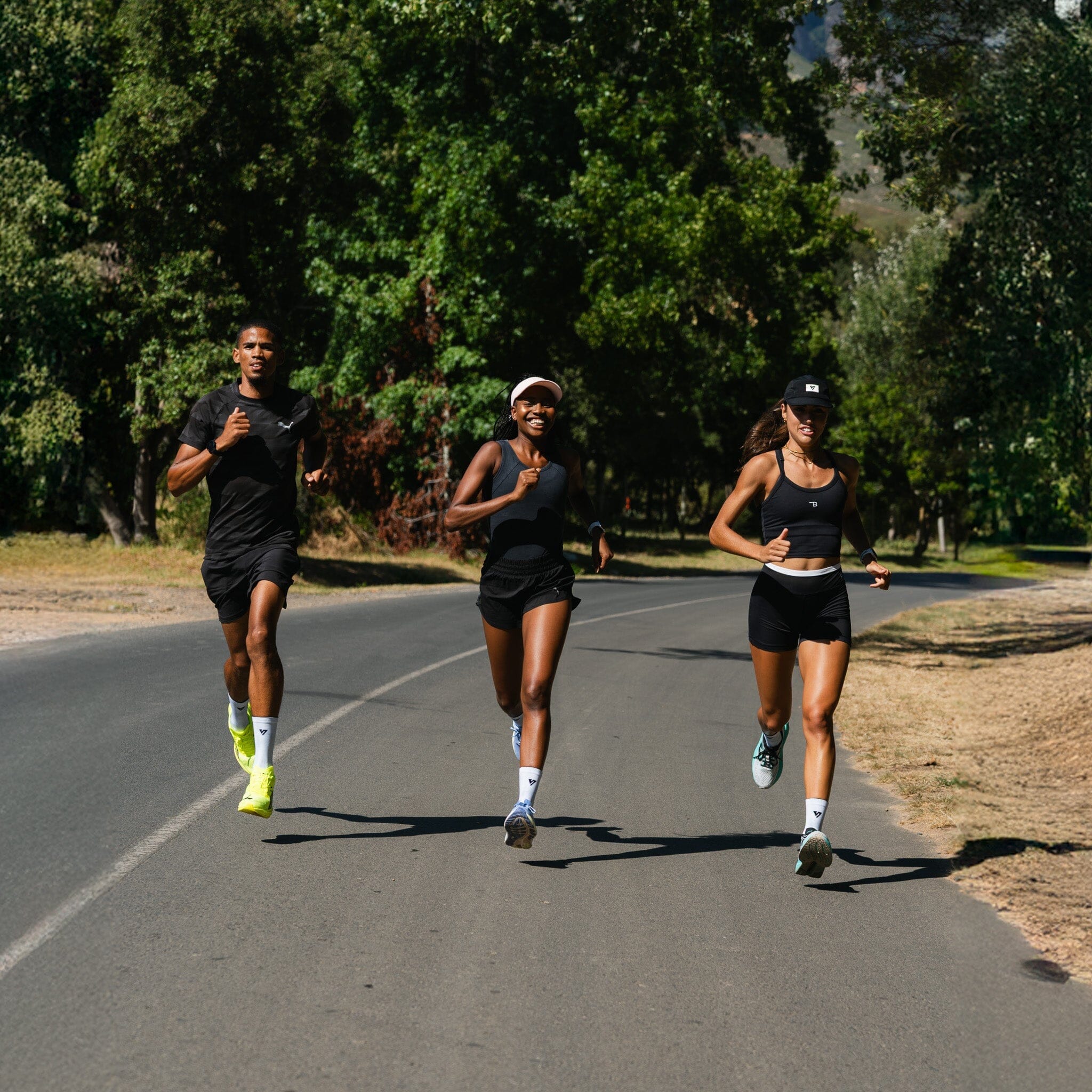 Versus RUN White Active Crew Socks 