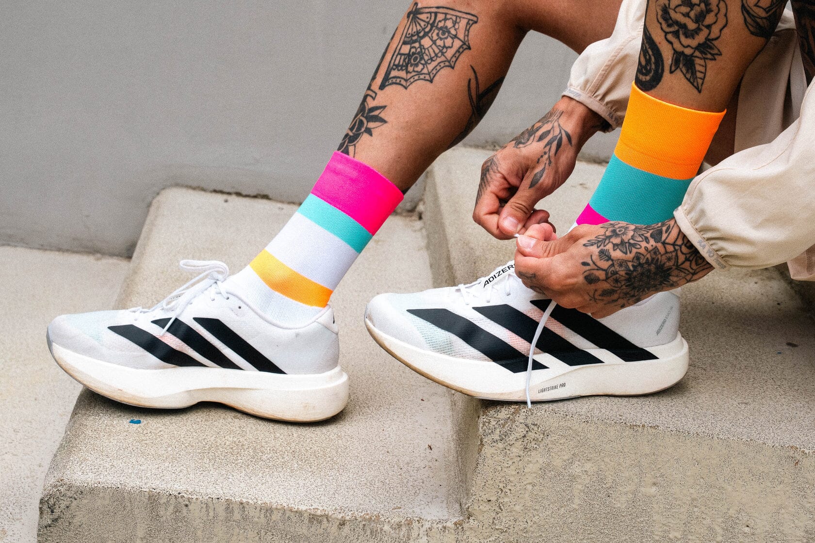 Incylence Running Bands Cyan Orange Socks 