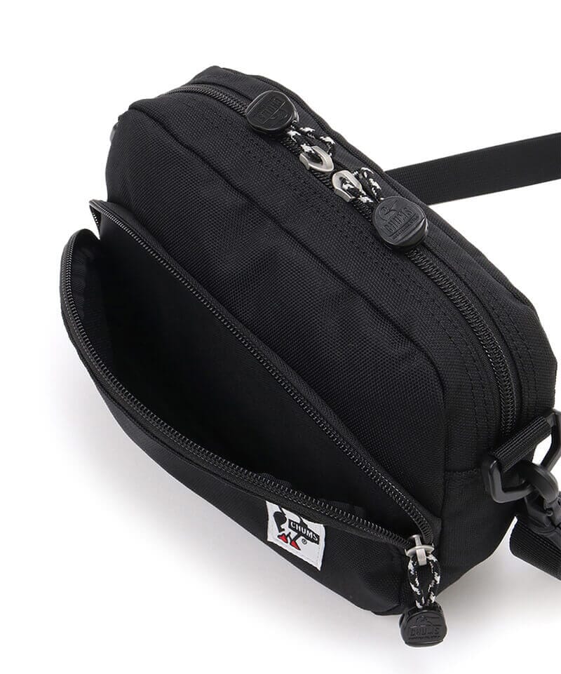 CHUMS Recycled shoulder pouch 
