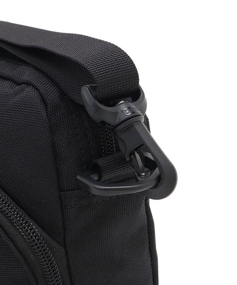 CHUMS Recycled shoulder pouch 