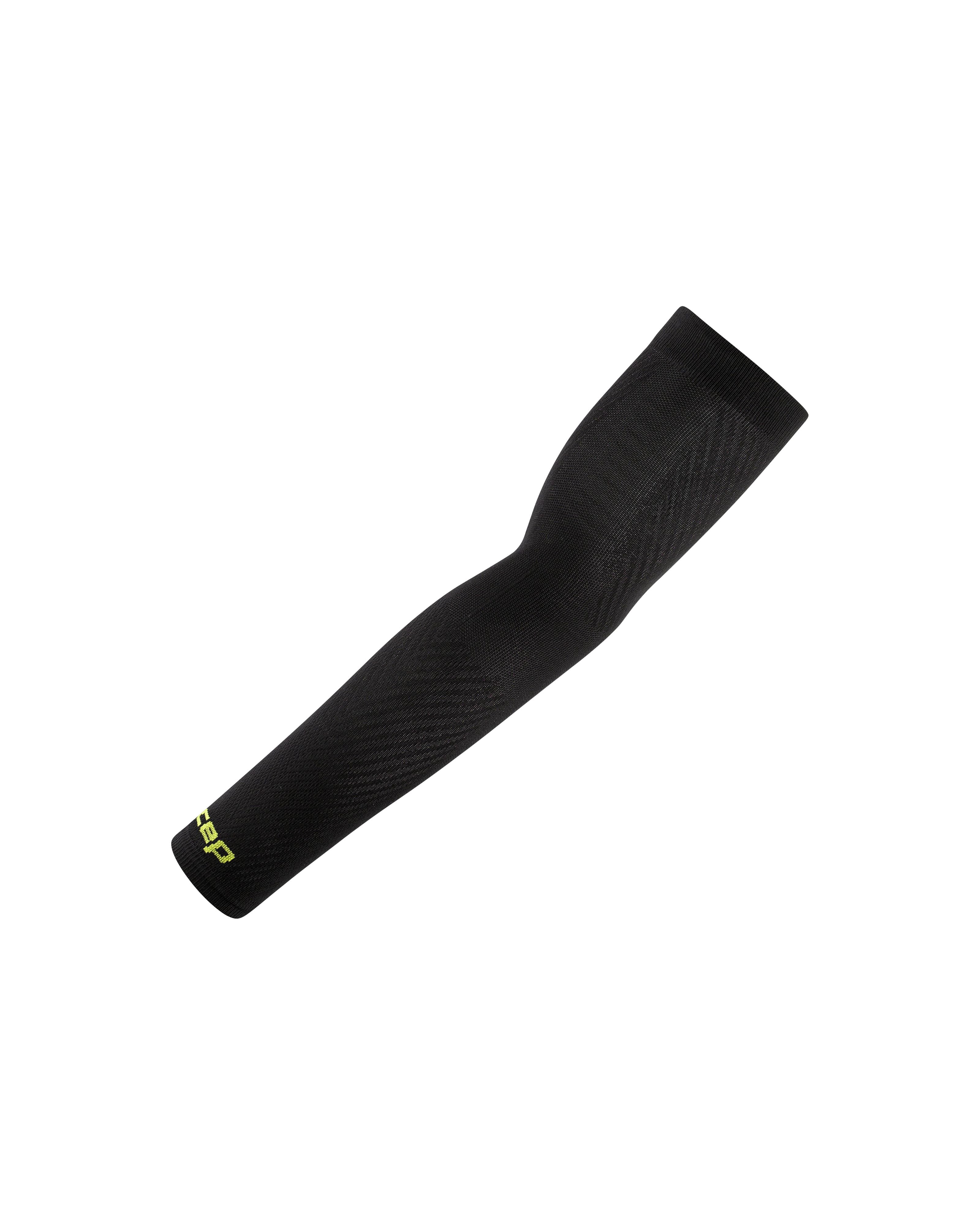 CEP Core Run Ultralight Arm Sleeves Short, Unisex – Black