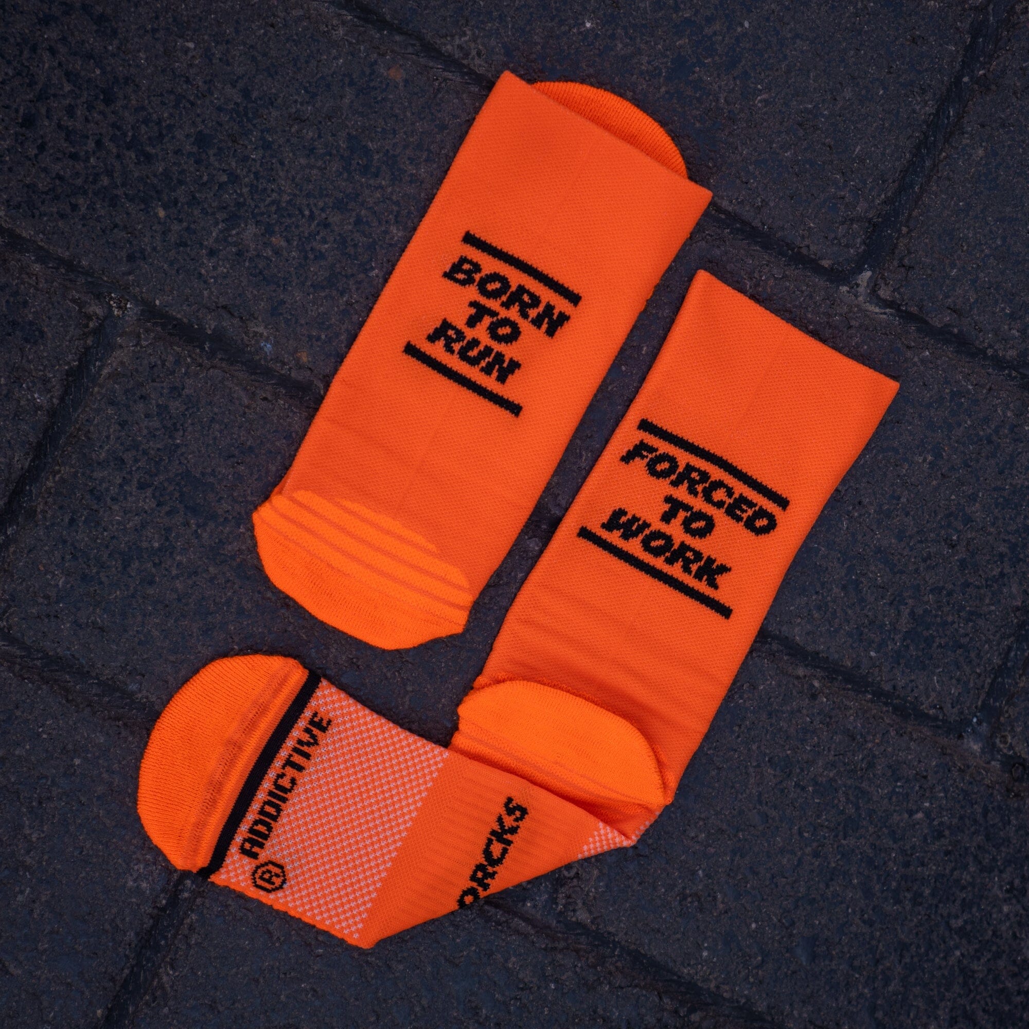 SPORCKS Born To Run Orange - Running Socks 