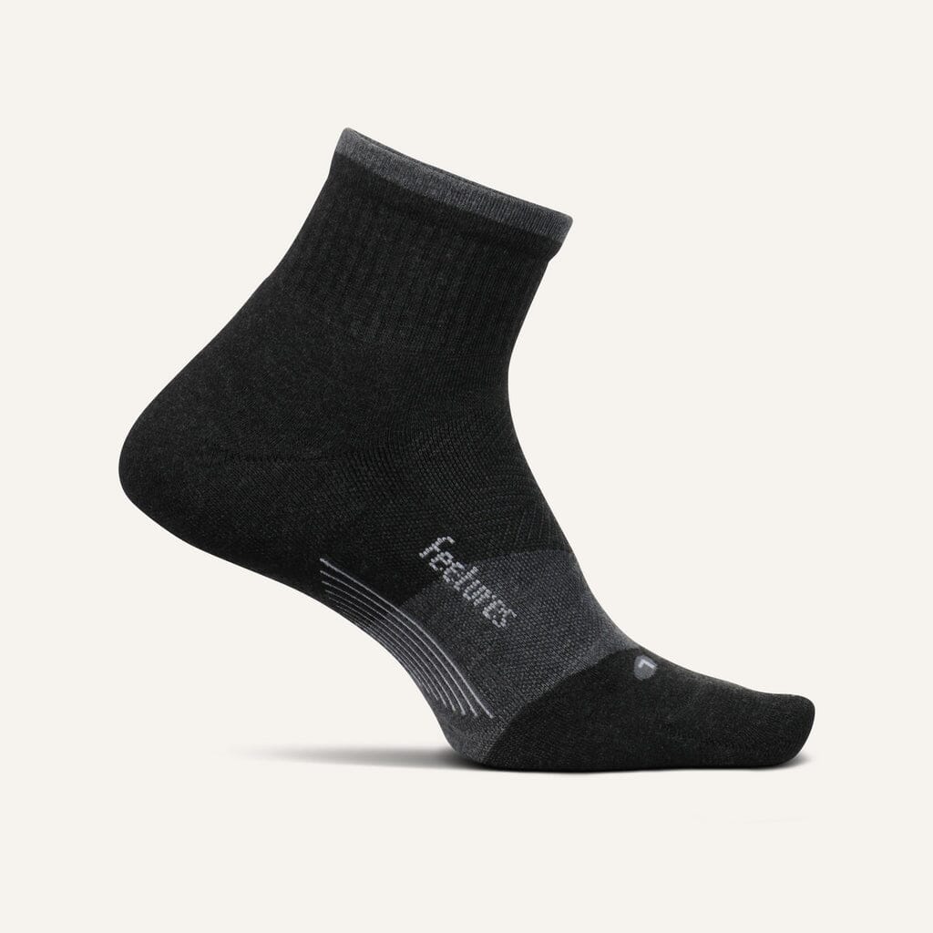 Feetures Trail Max Cushion Quarter Socks Charcoal Small 