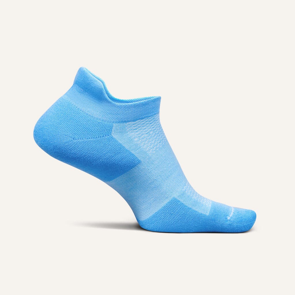 Feetures High Performance Max Cushion No-Show Tab Socks Blue Horizon Medium 