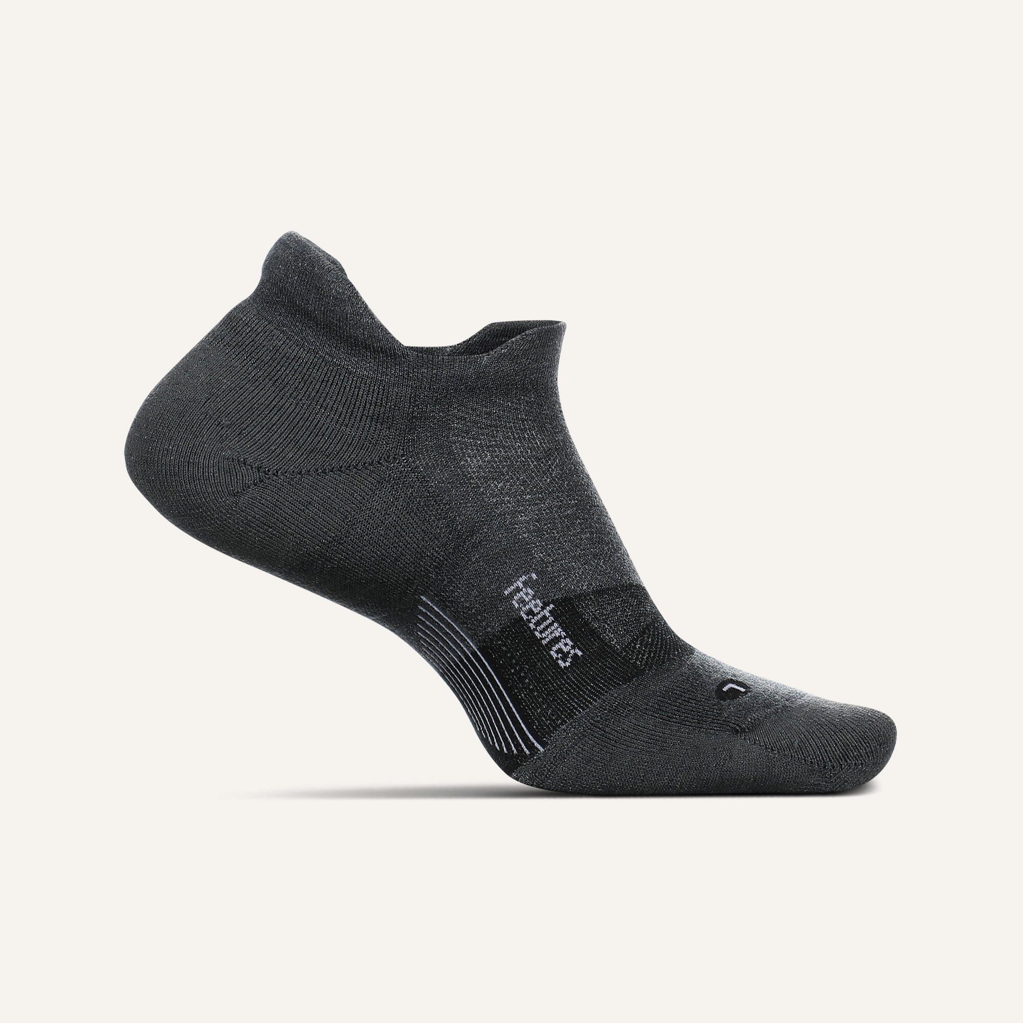 Feetures Merino 10 Max Cushion No Show Tab Socks Gray Small 