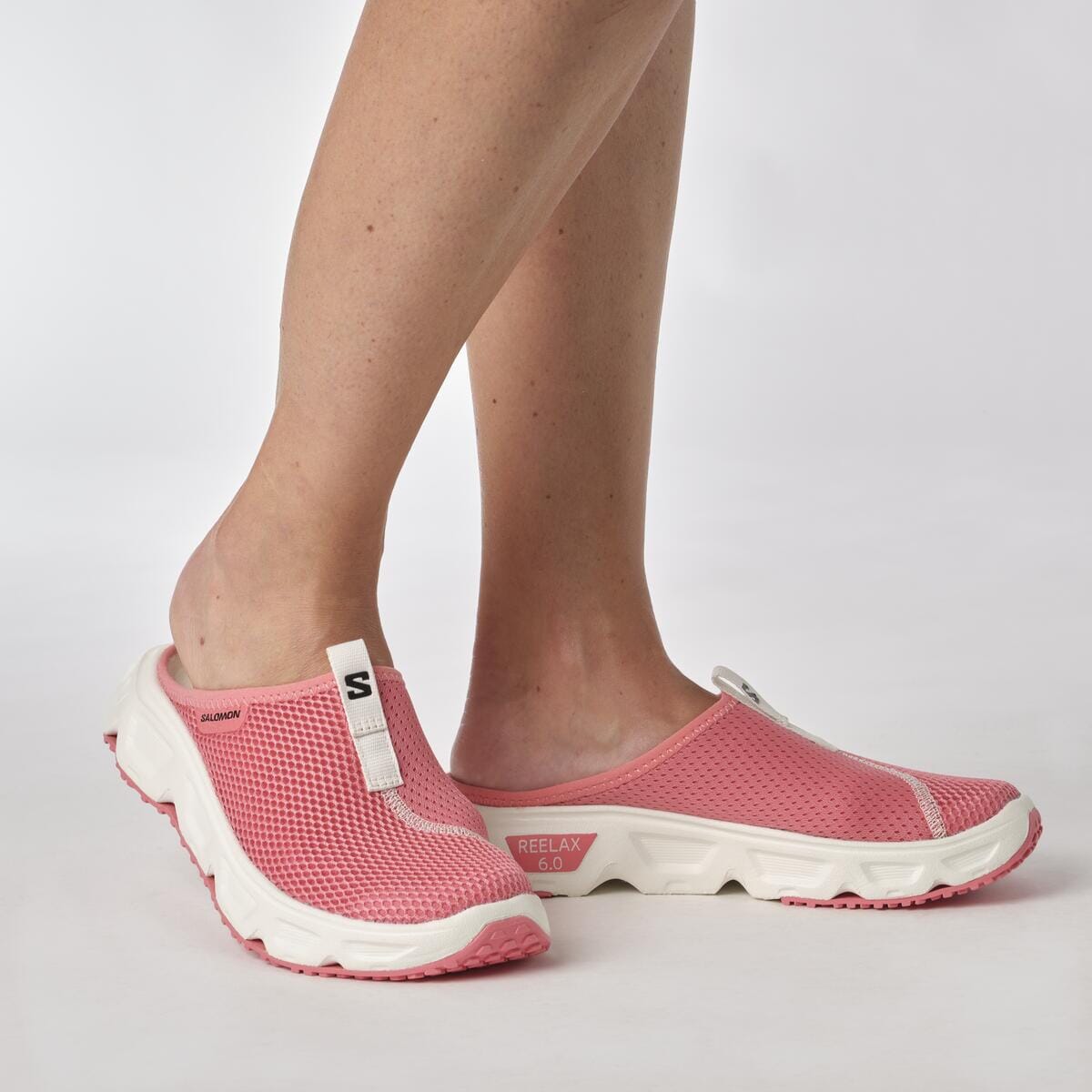 Salomon Reelax Slide 6.0 Women's Recovery Shoes 