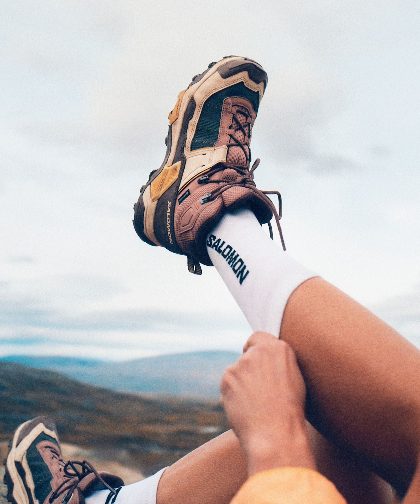 Salomon X Ultra 5 Mid GTX Women's Hiking Shoes 