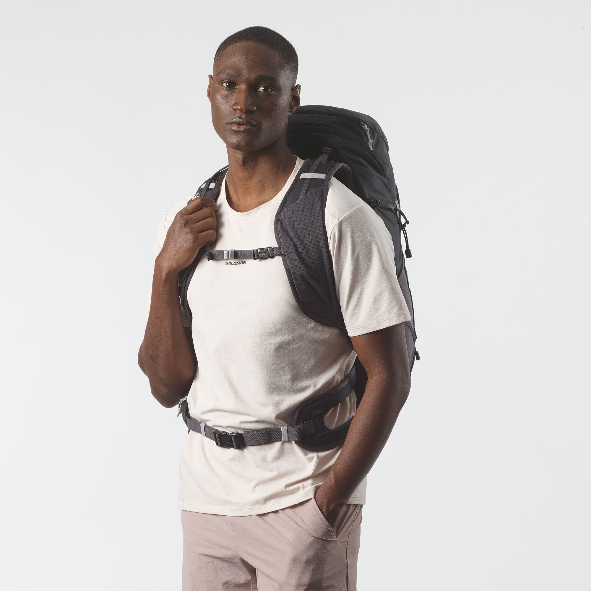 Salomom Aerotek 30 Men's Hiking Bag 