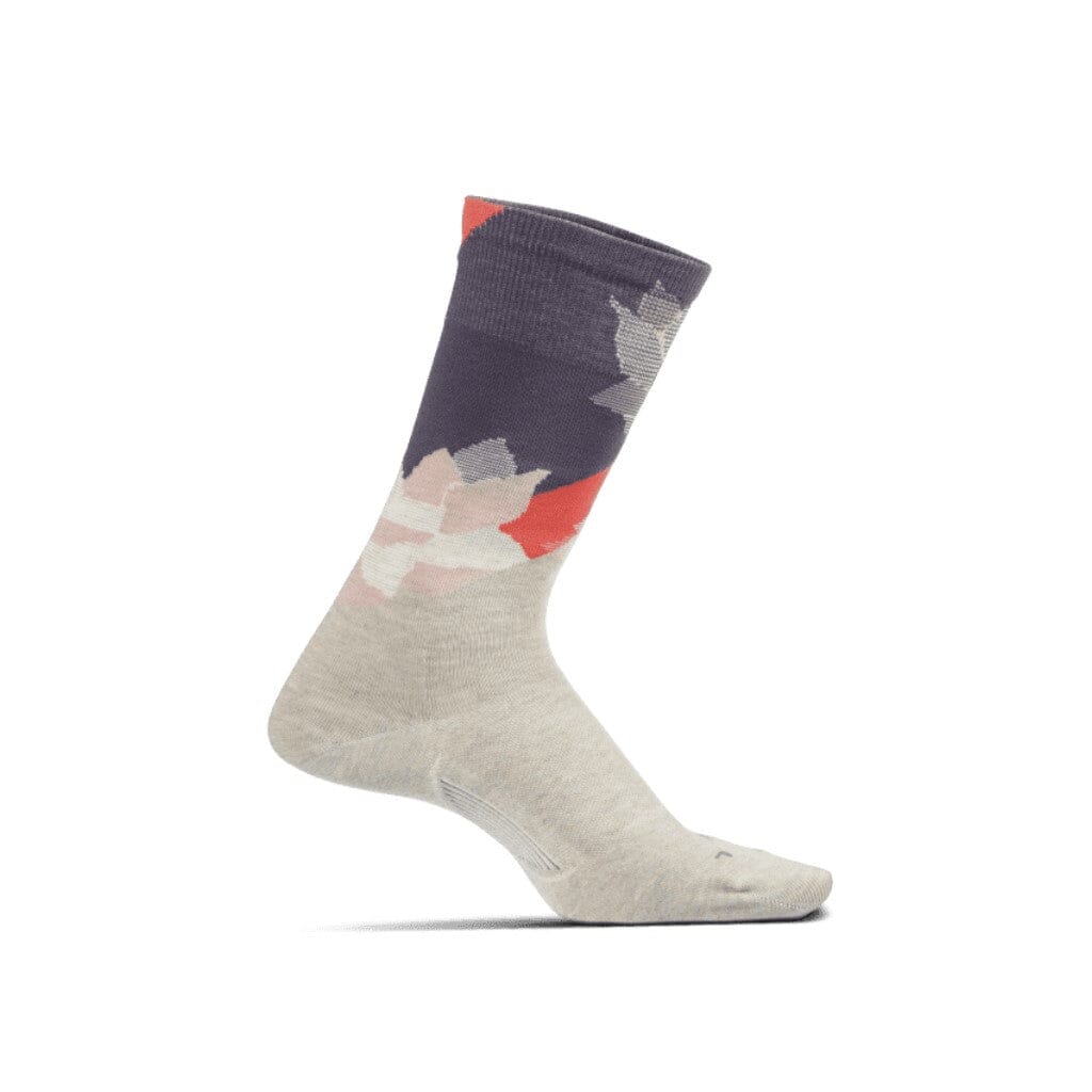 Feetures Women's Everyday Ultra Light Crew Socks Neo Floral Light Gray Small 