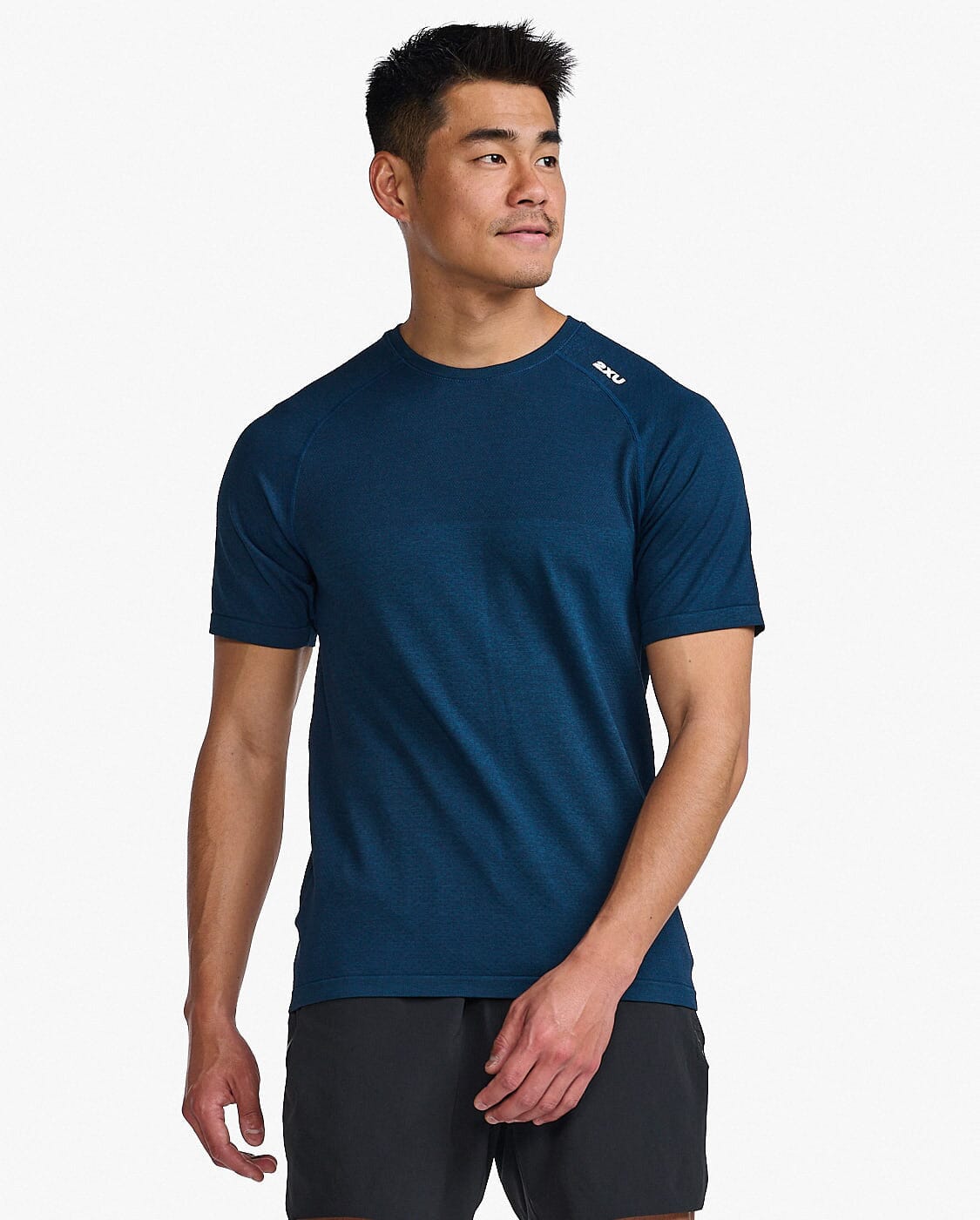2XU Men's Motion Tech Tee Moonlight/Midnight S 