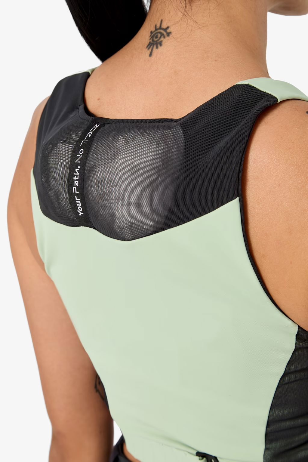 NNormal Trail Crop Top 02 Women's 