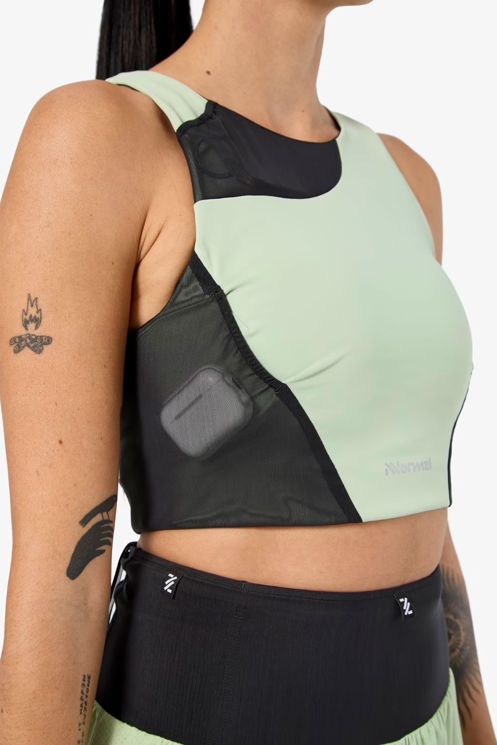 NNormal Trail Crop Top 02 Women's 