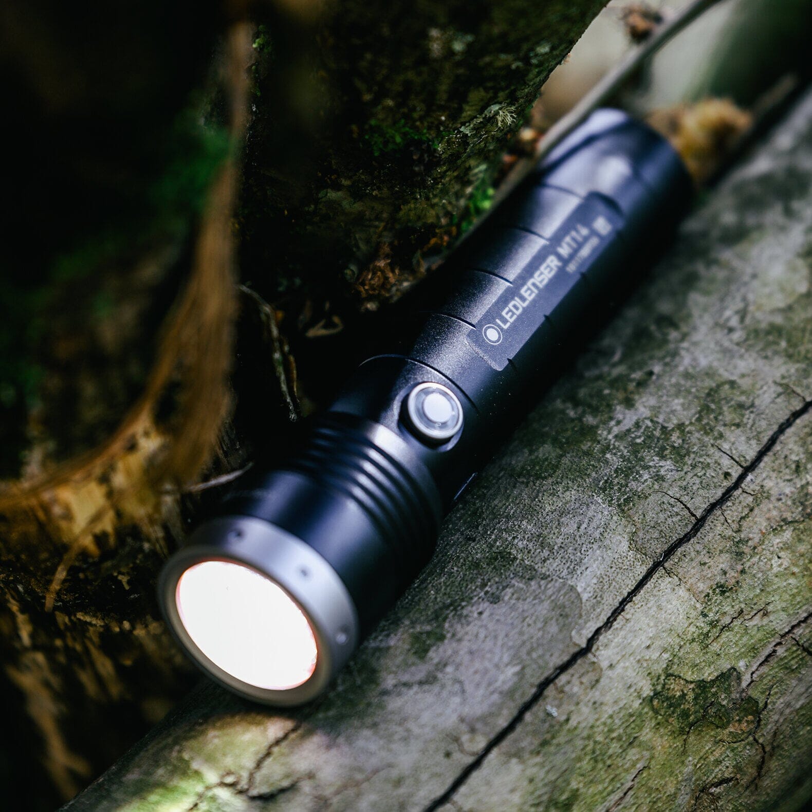 Ledlenser Flashlight MT14