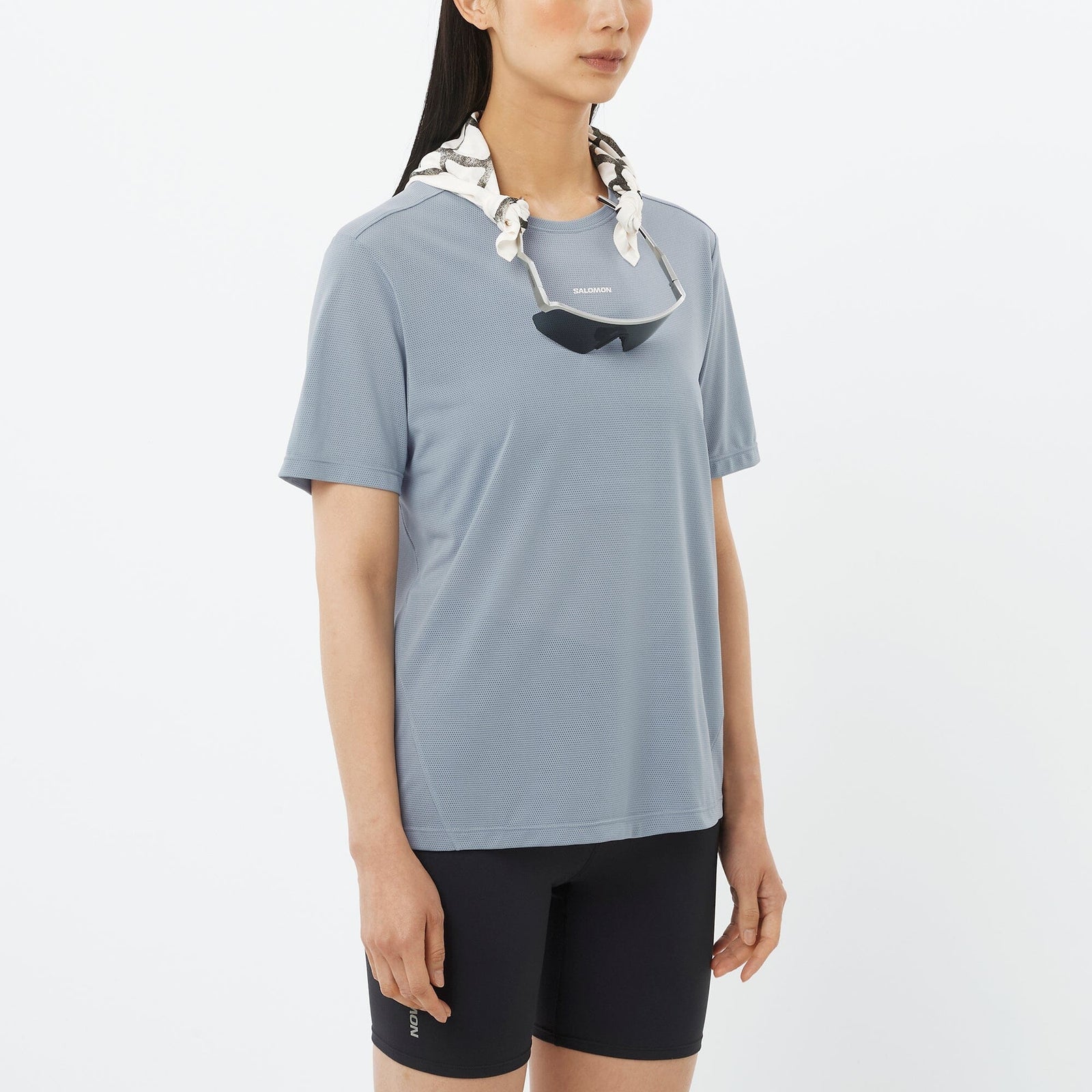 Salomon SHAKEout Core Women's Short Sleeve T-Shirt Trade Winds S 