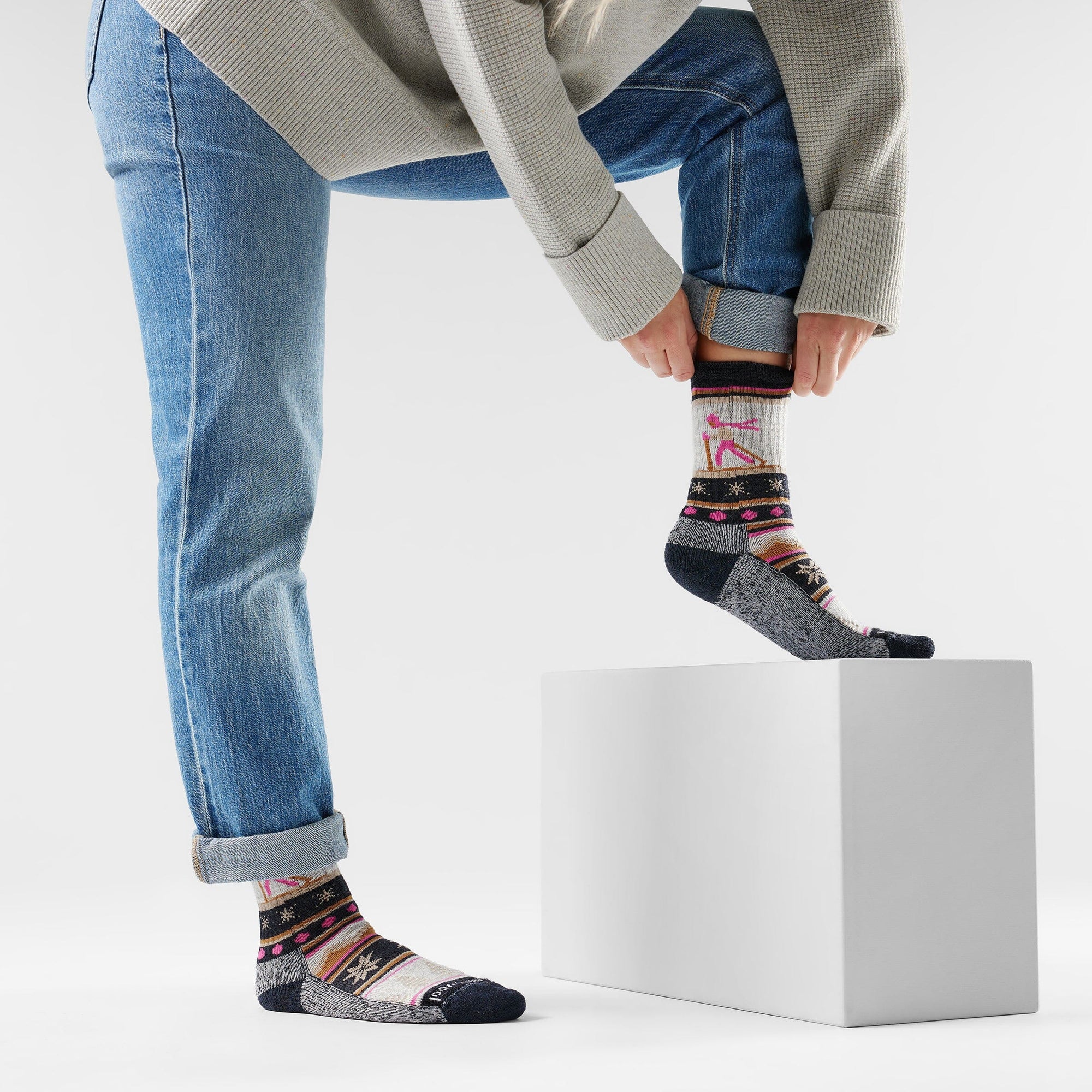 Smartwool Everyday Cozy Alpine Apres Crew Socks Charcoal 003 S (EU 34-37) 