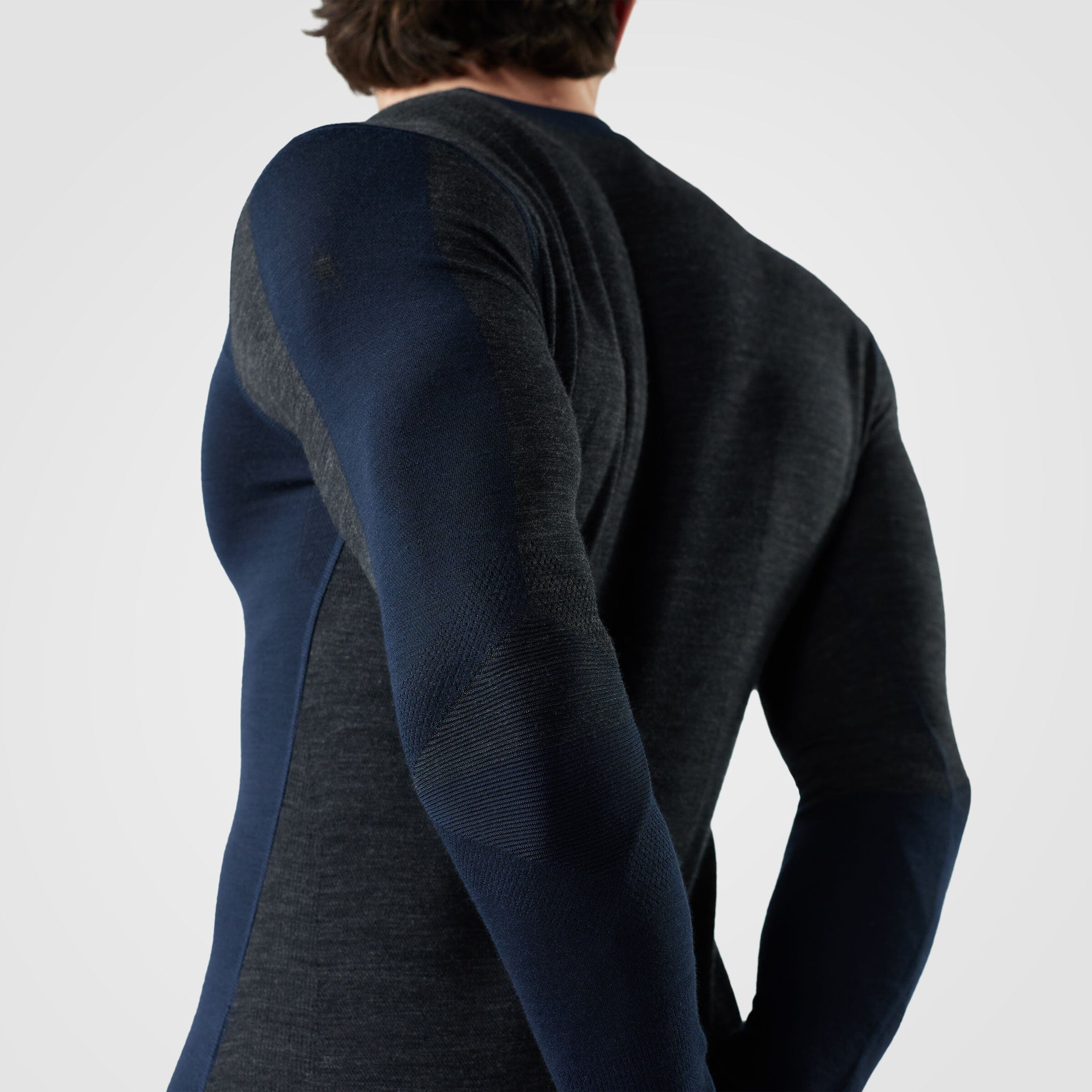 Smartwool Men's Intraknit Thermal Merino Base Layer Colorblock Crew