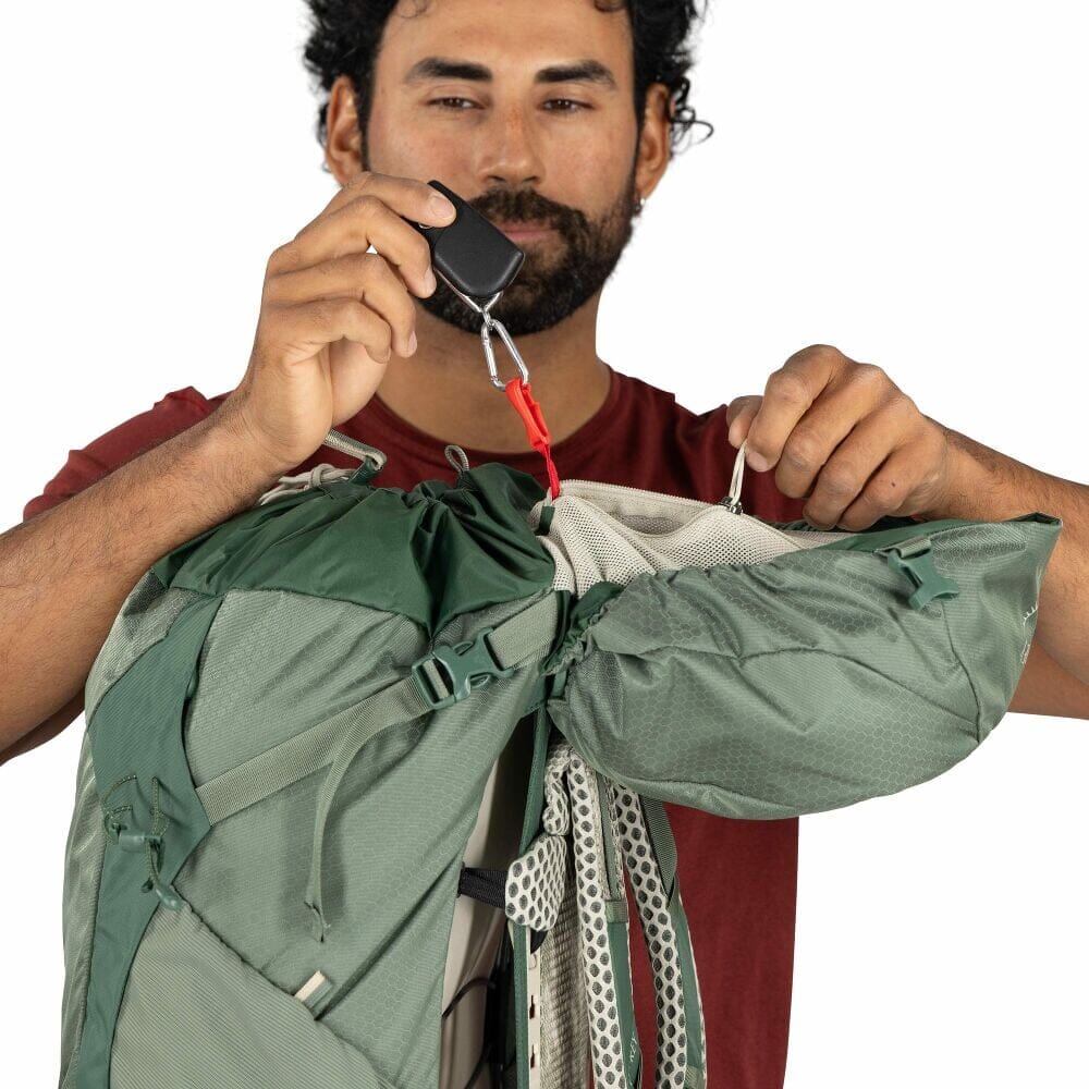 Osprey Stratos 44 Hiking Backpack (2026) 