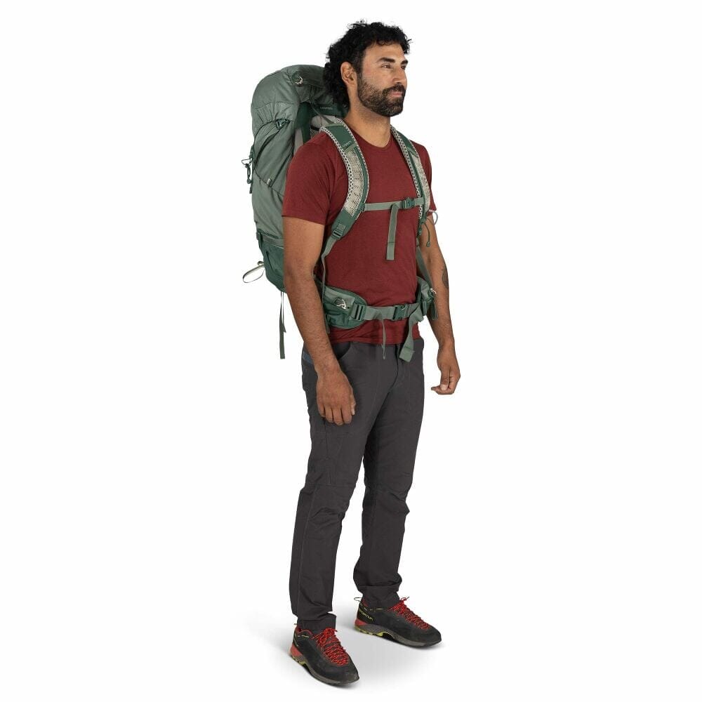 Osprey Stratos 44 Hiking Backpack (2026) 