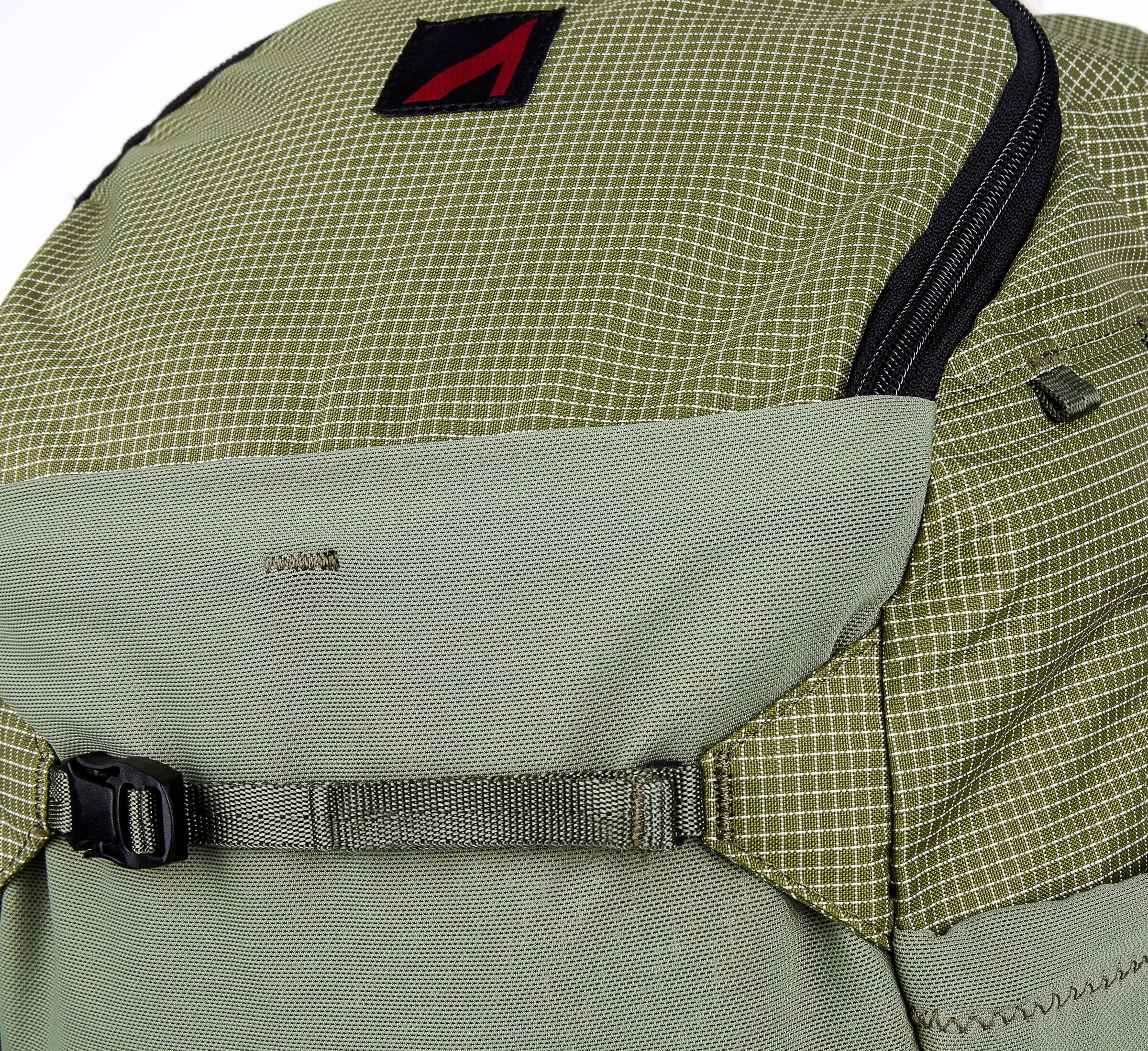 UltrAspire Traverse Race Vest 