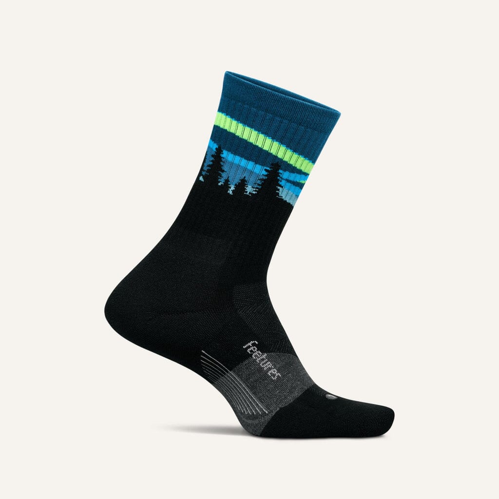 Feetures Trail Max Cushion Mini Crew Socks Blue Aurora Small 