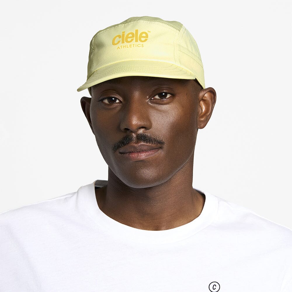 front view of ciele athletics GOCap unisex running hat in glade color