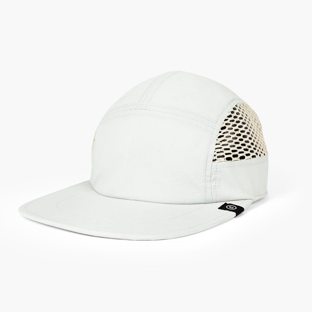 front view of ciele athletics GOCap longbrim unisex running hat with longer brim from the Lifestyle Edition collection, in light grey color