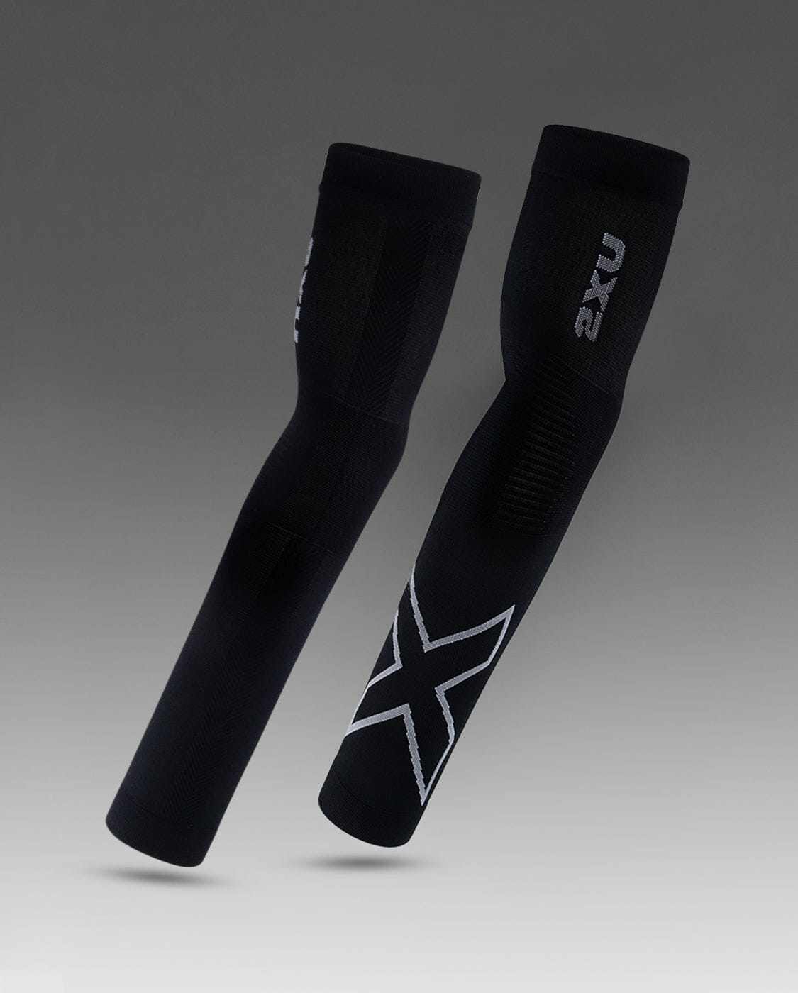 2XU Unisex Flex Run Compression Arm Sleeves UA4009A Black/Grey S 