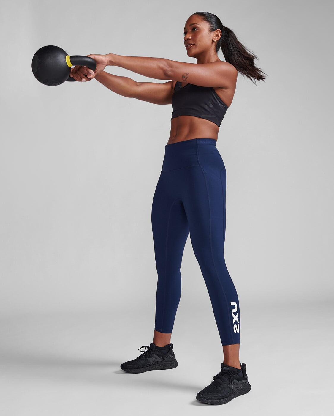 2XU Women's Form Stash Hi-Rise Compression 7/8 Tights WA6908B 