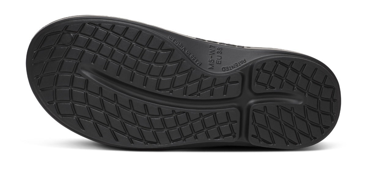 OOFOS Unisex OOcloog Luxe Clog - Night Camo