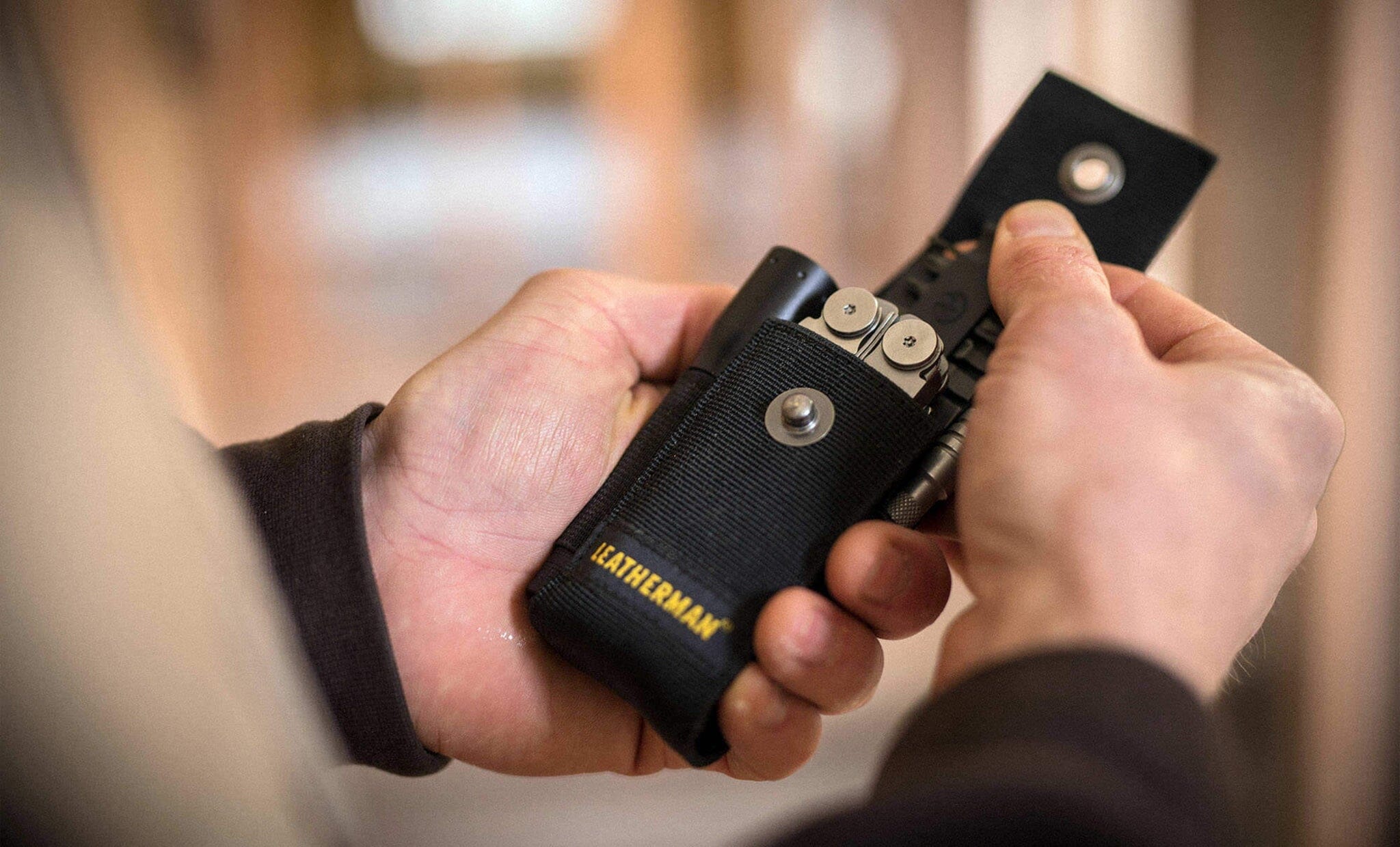 Leatherman Nylon Sheath with Pockets 