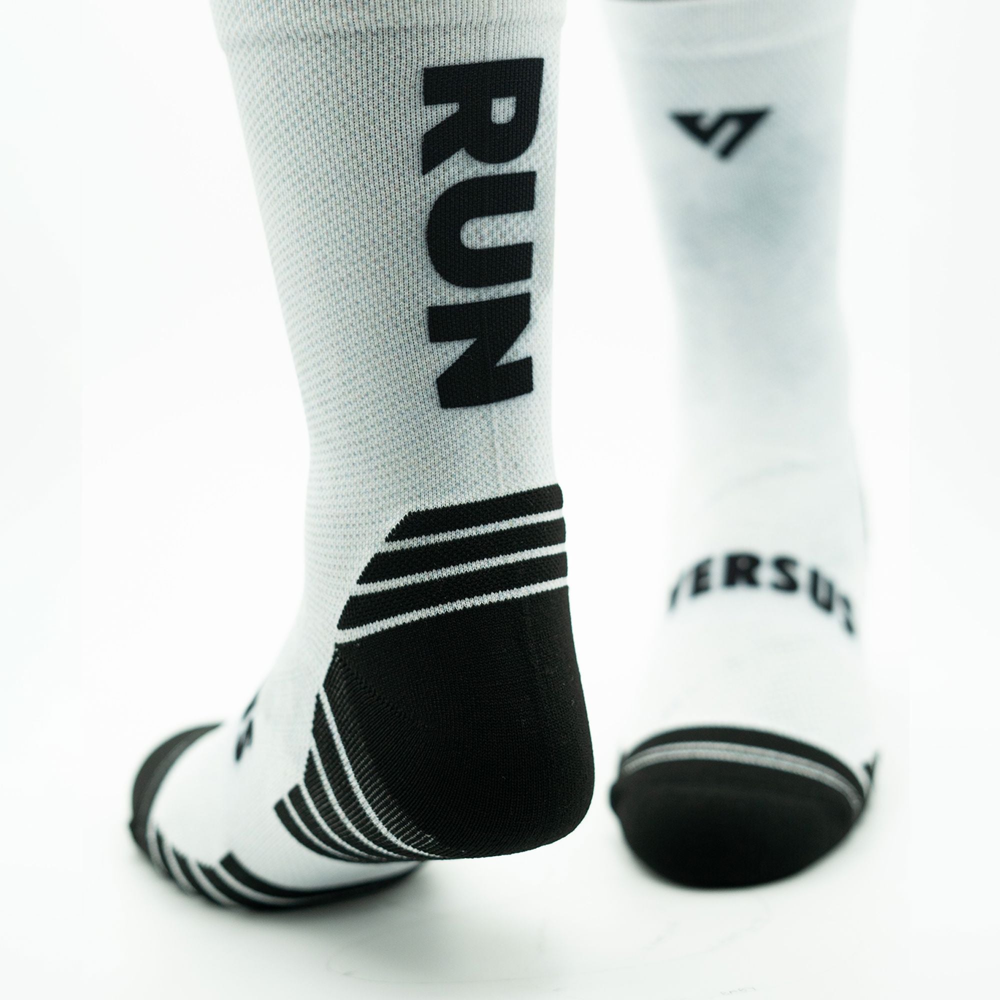 Versus RUN White Active Crew Socks 