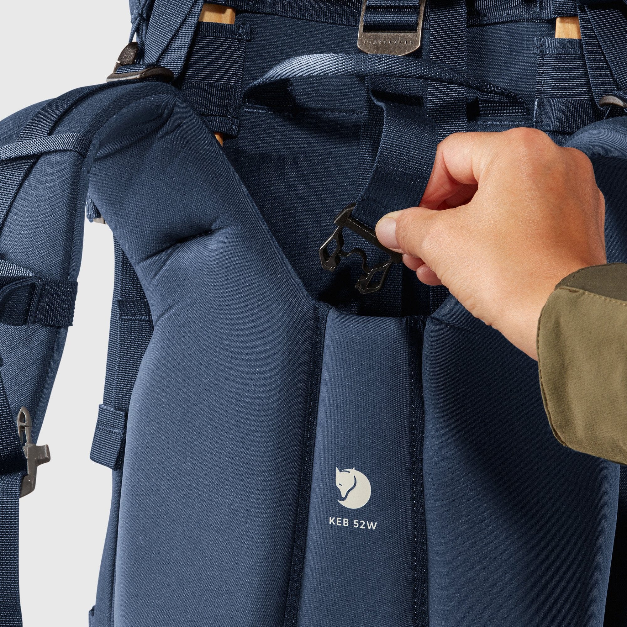 Fjallraven Woman's Keb 52 Backpack 