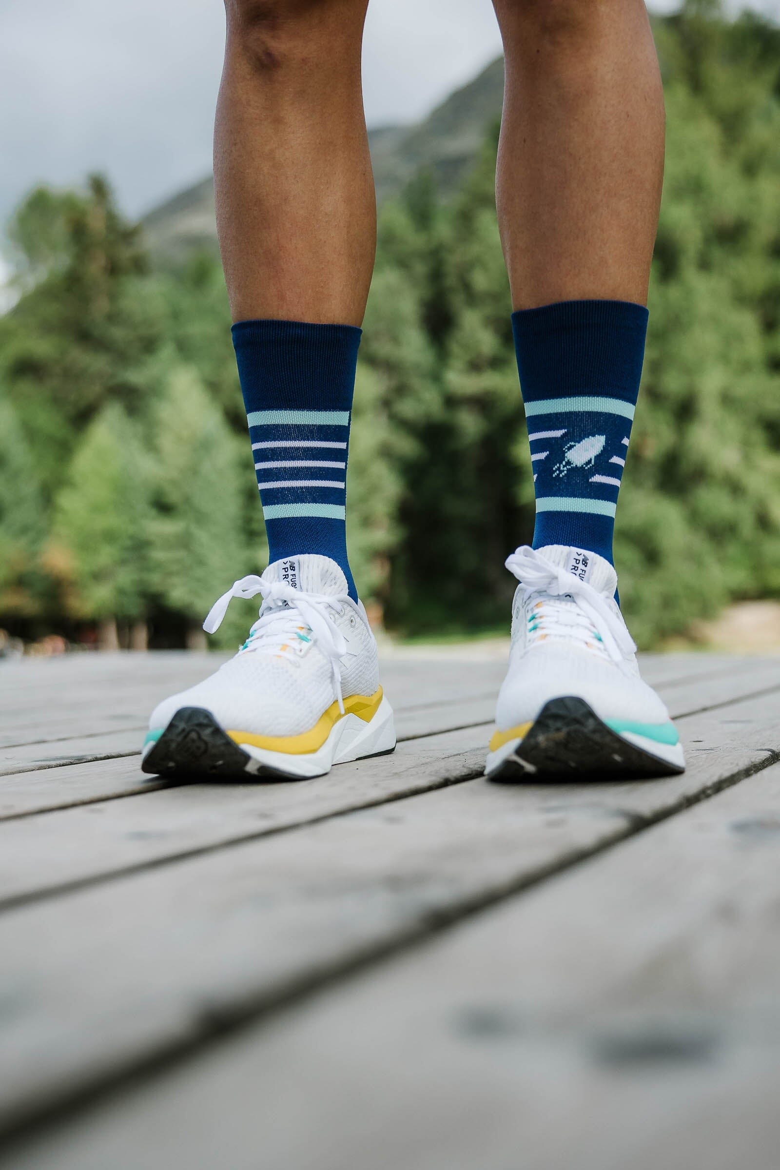 Incylence Ultralight Kickass V2 Navy Mint Socks 