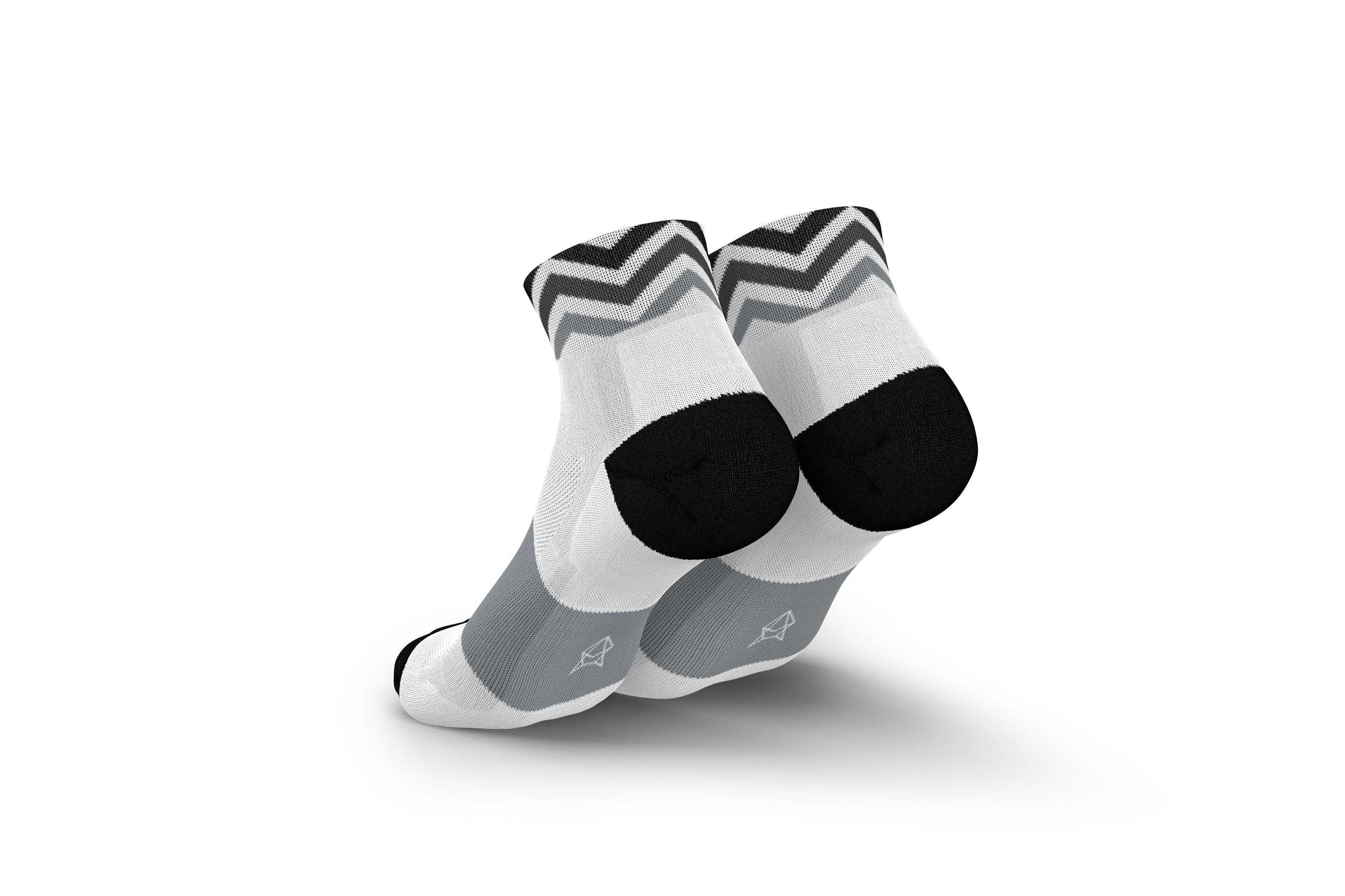 INCYLENCE ULTRALIGHT WAVES SHORT WHITE Socks INCYLENCE