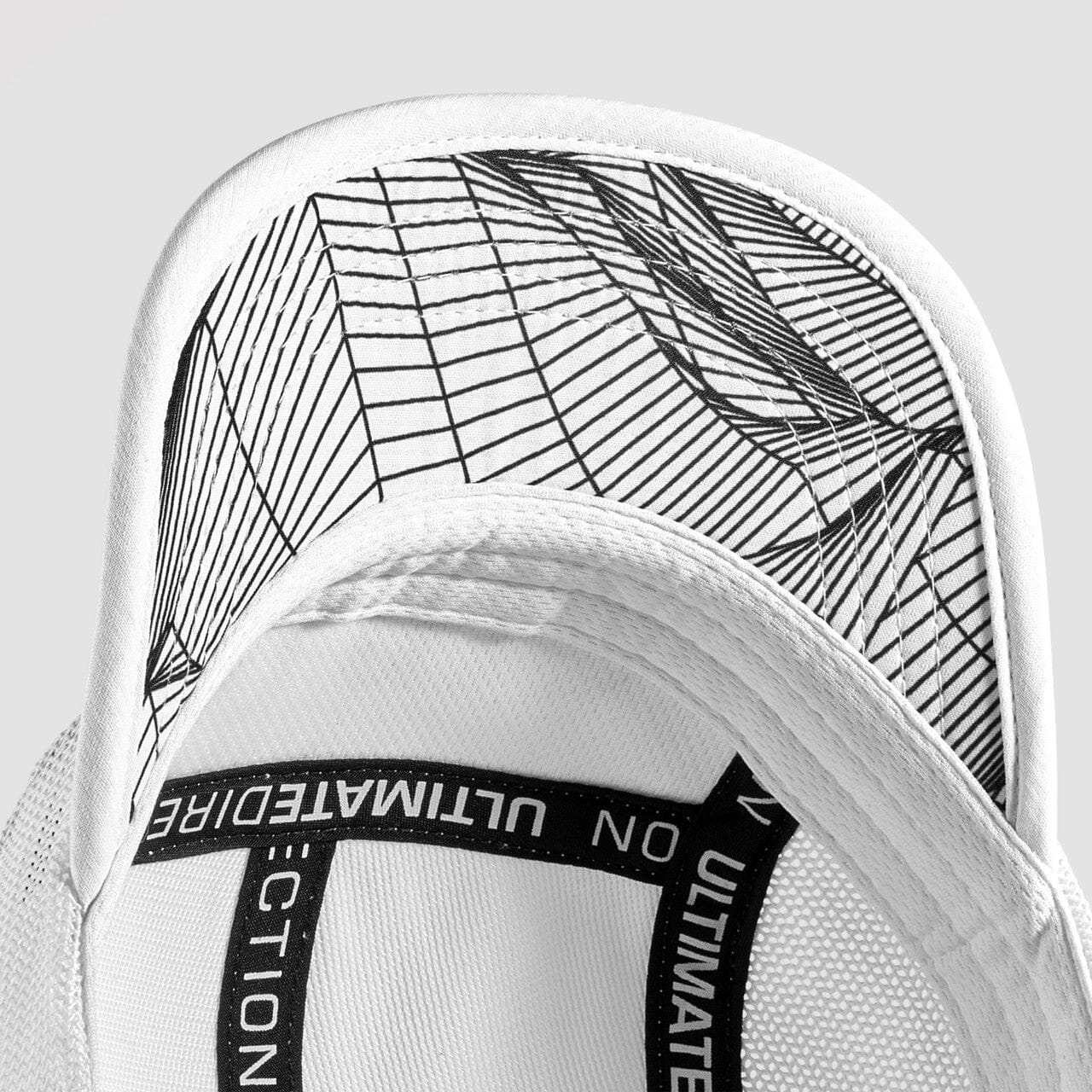 Ultimate Direction The Lope Hat 