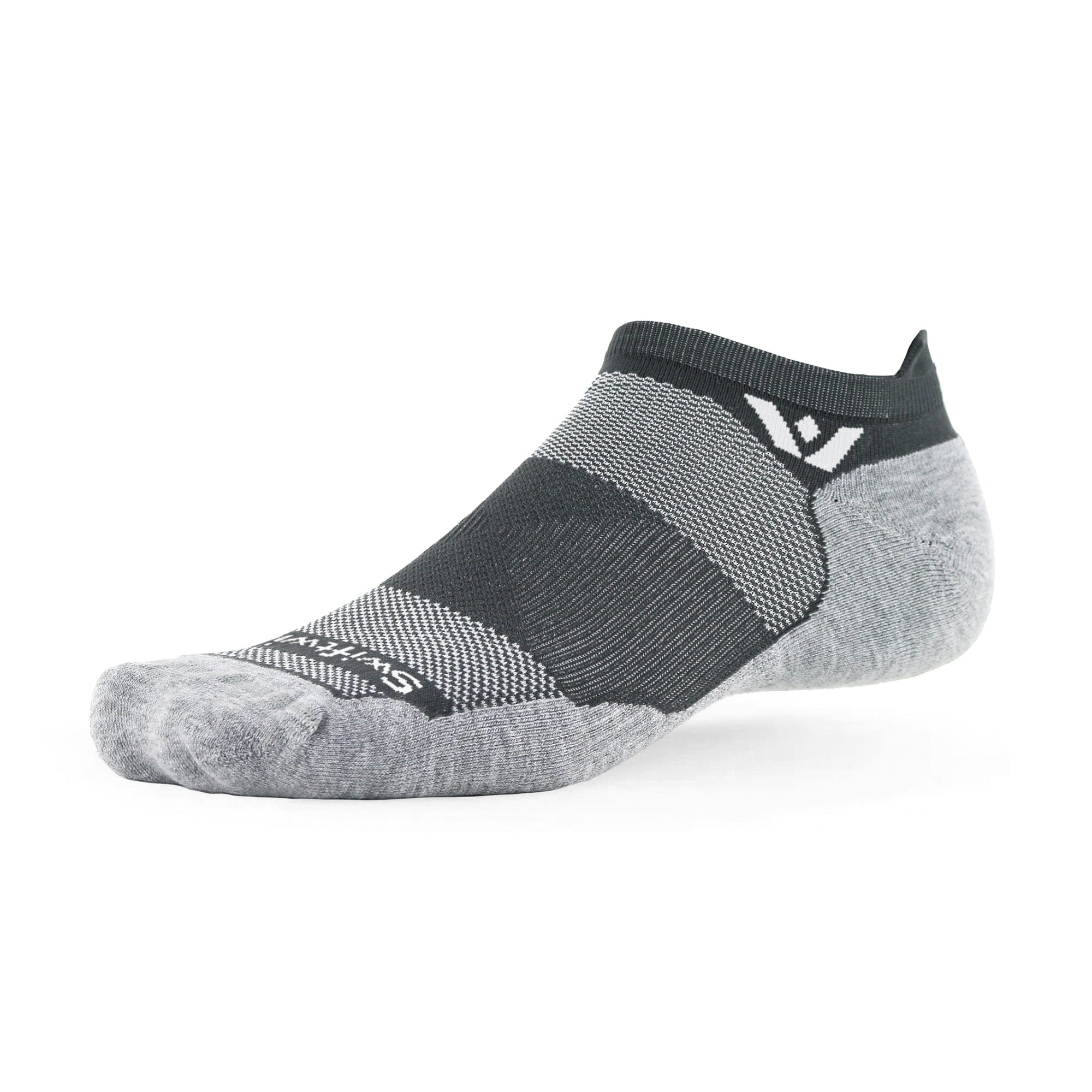 Swiftwick Maxus No Show Socks Gray L 