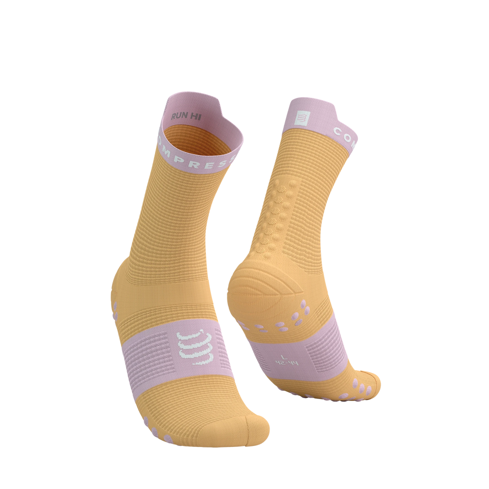 Compressport Pro Racing Socks V4.0 Run High Buff Orange/Roseate T1 (EU 35-38) 