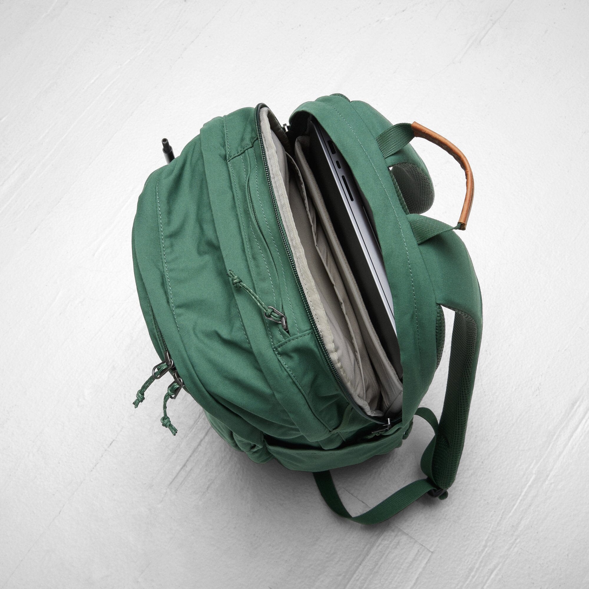 Fjallraven Raven 28 Laptop Backpack 