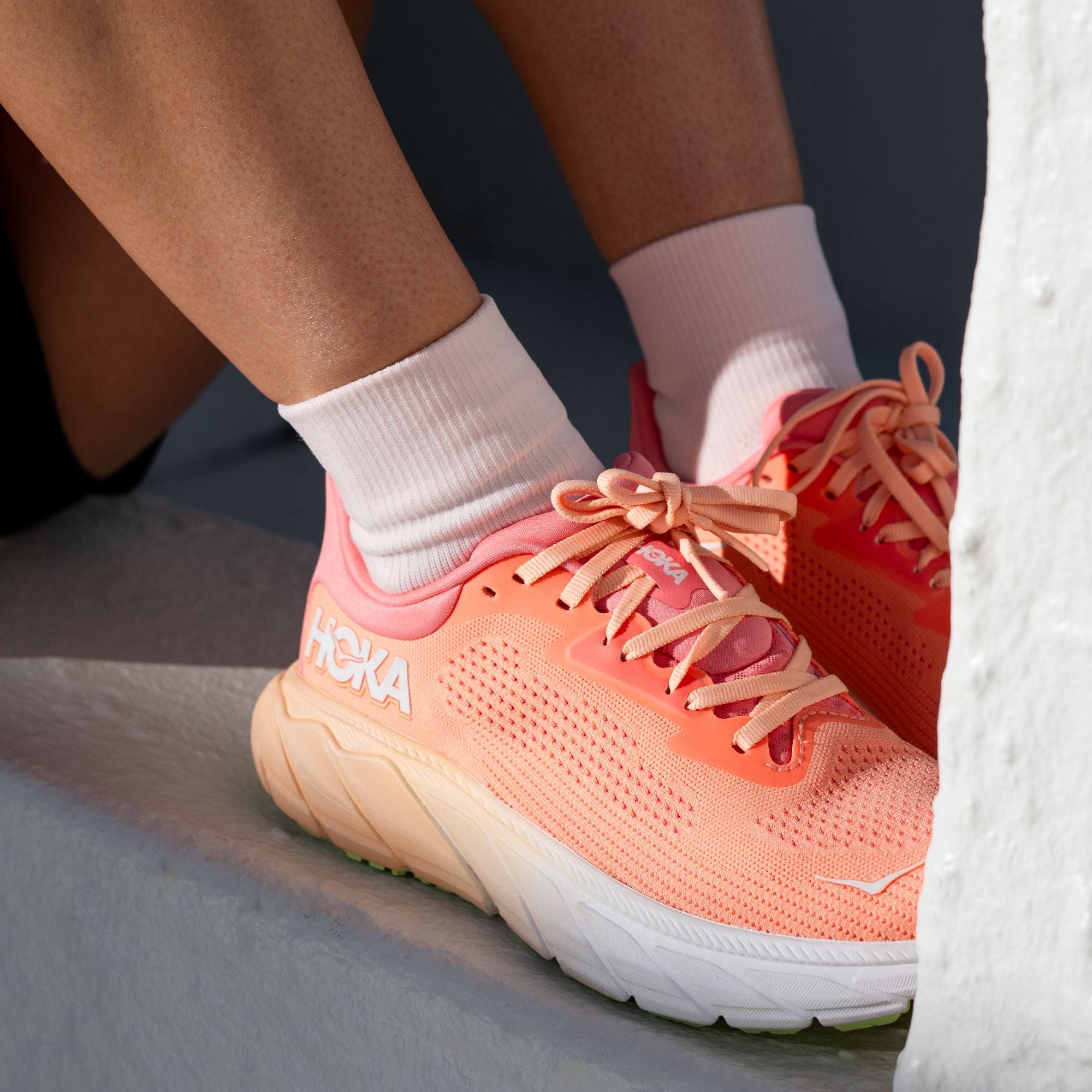 Versus Dirty Pink Running Quarter Socks 