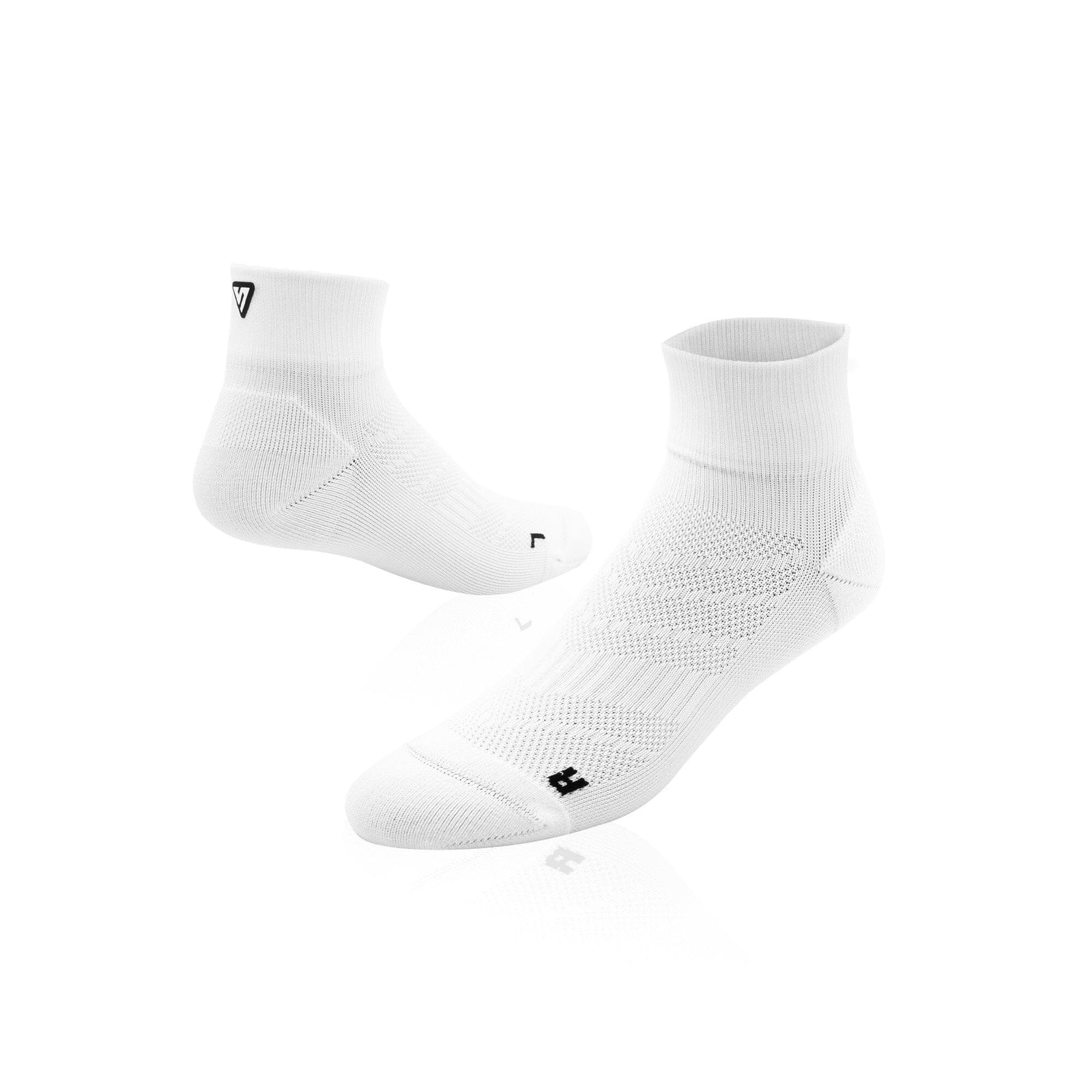 Versus White Running Quarter Socks White 4-7 