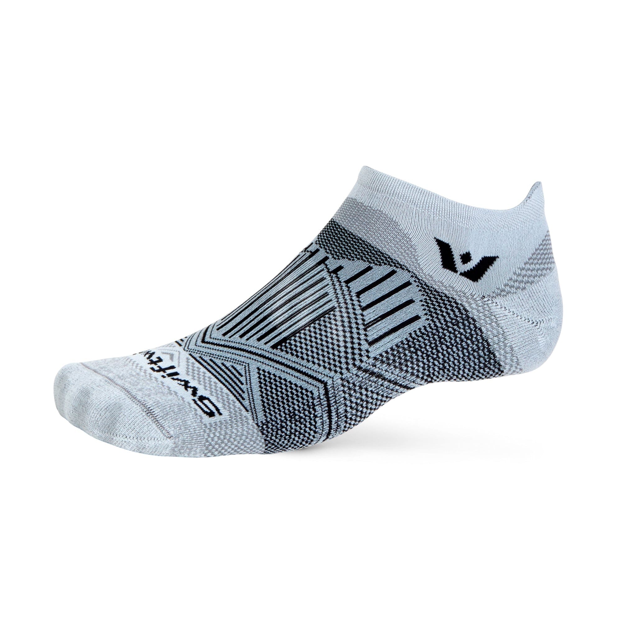 Swiftwick Aspire No Show Socks Sterling Gray L 