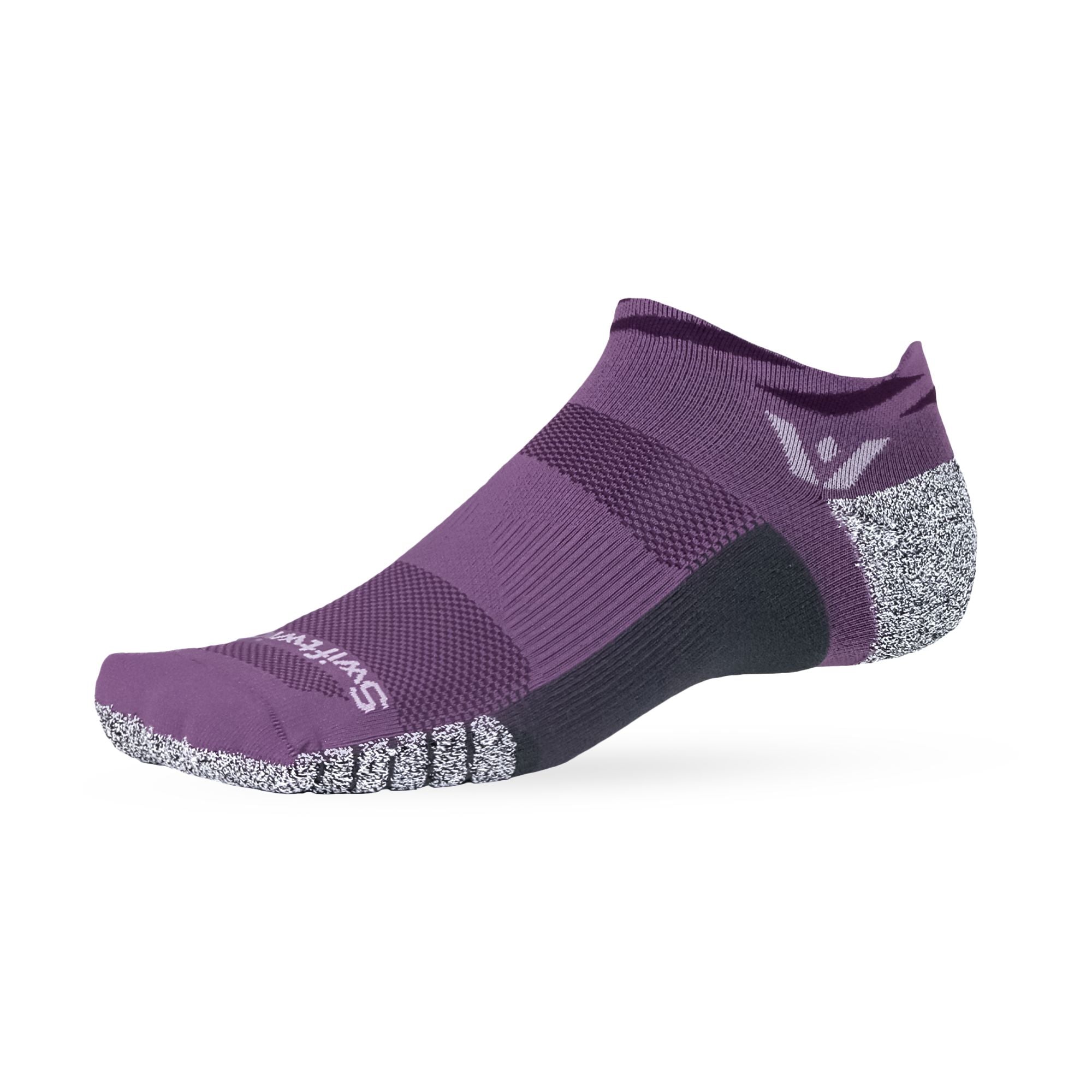 Swiftwick Flite XT No Show Socks Purple L 