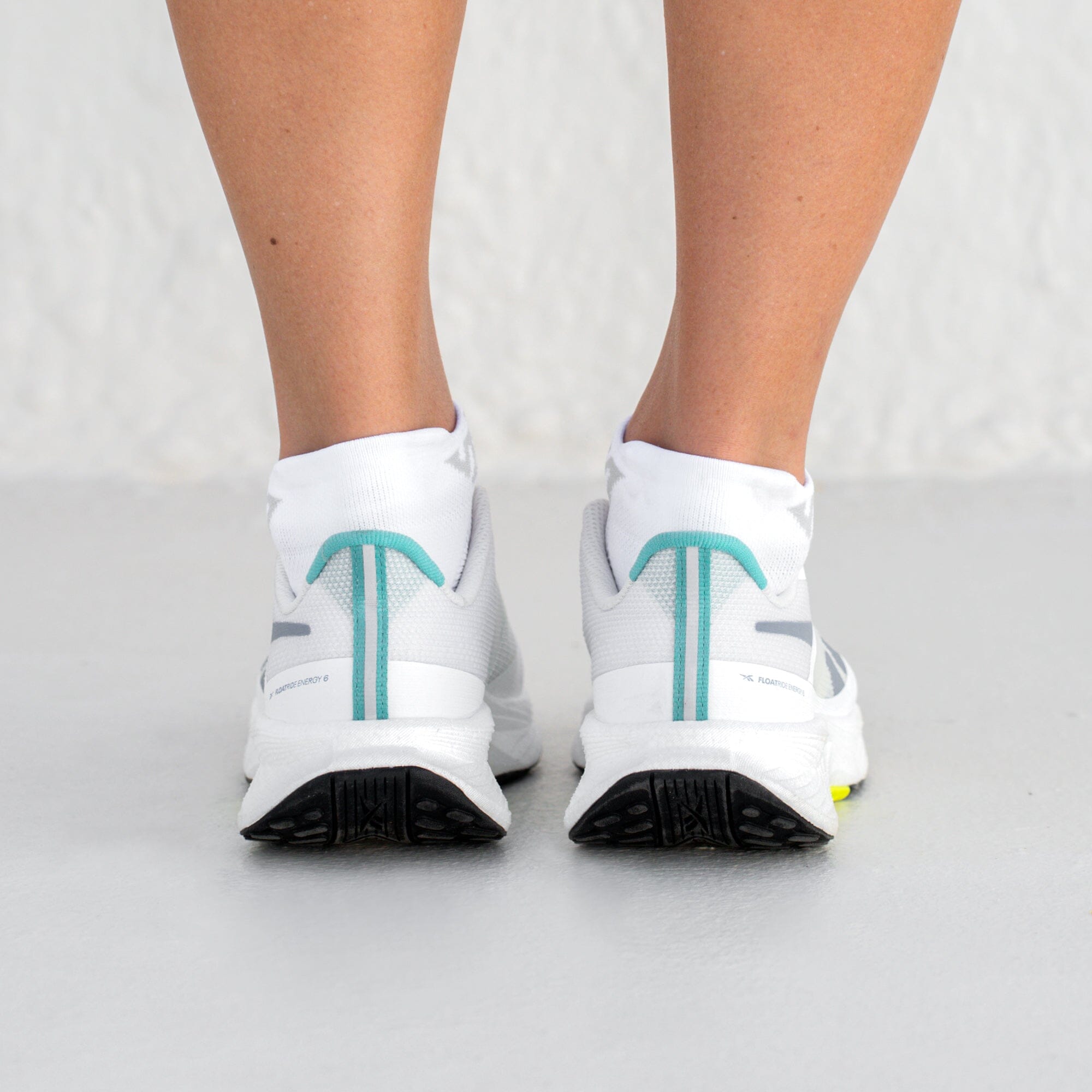 Versus White Velocity Trainer Socks