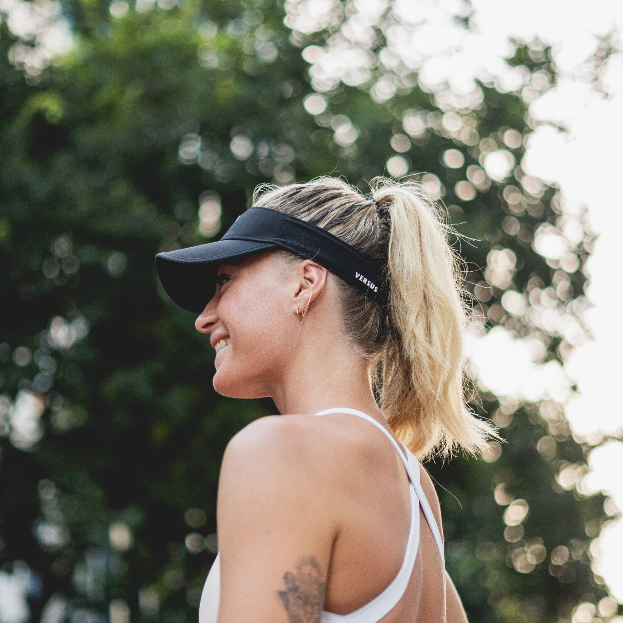 Versus Black Running Visor 
