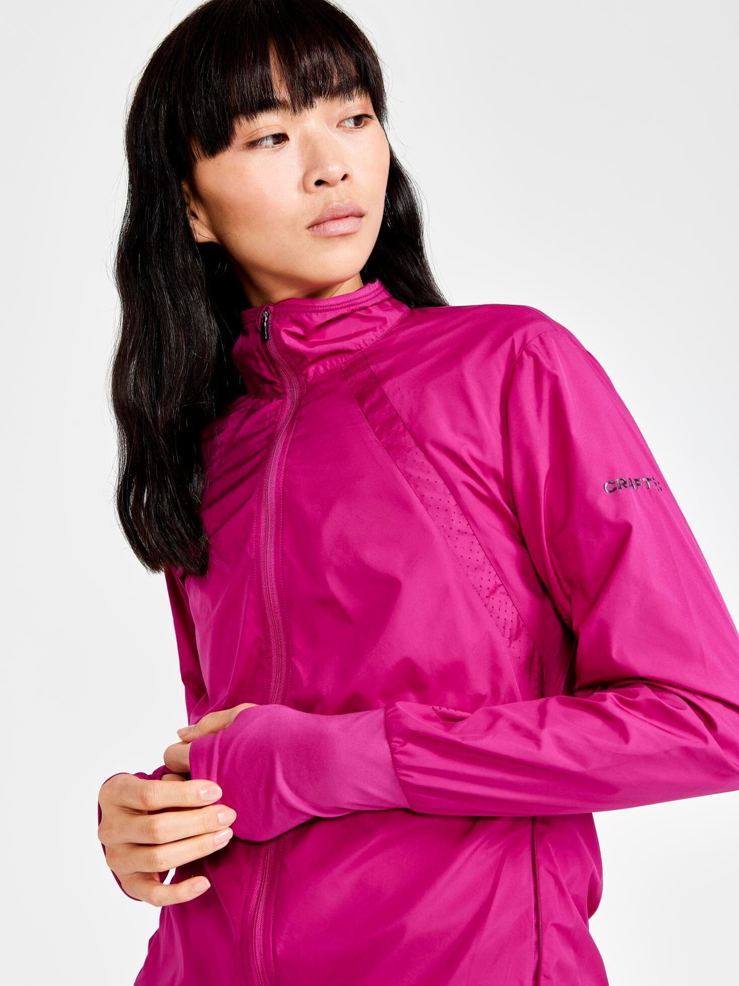 CRAFT Women's Adv Essence Wind Jacket 