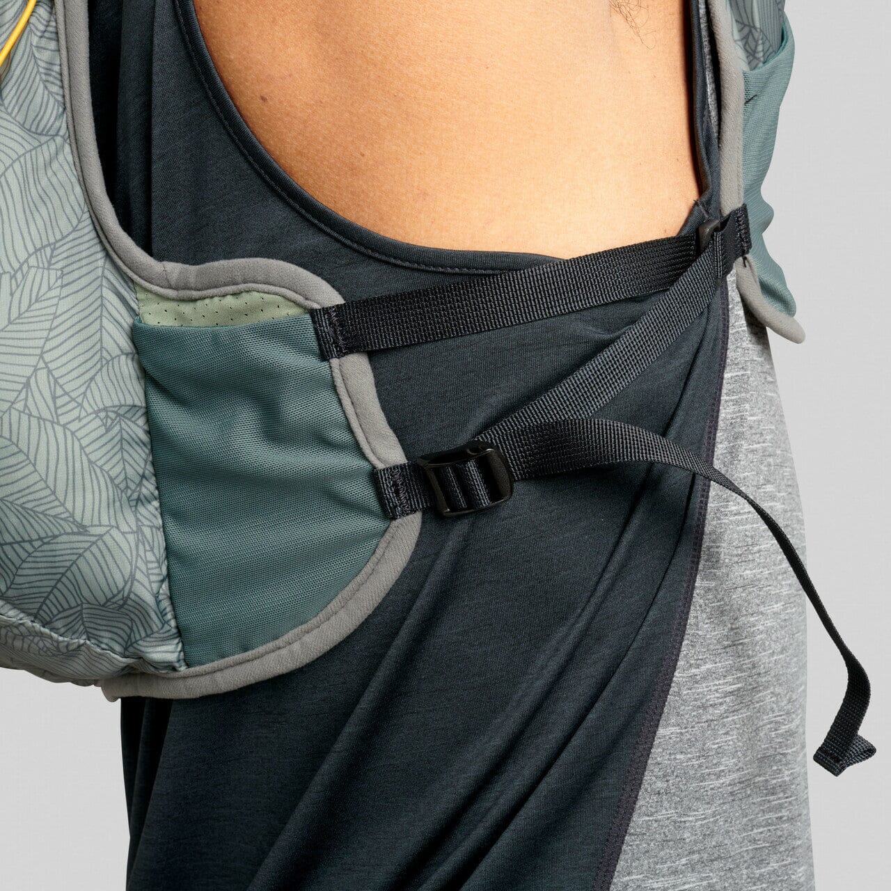 Ultimate Direction Highland Vest Unisex Running Vest 