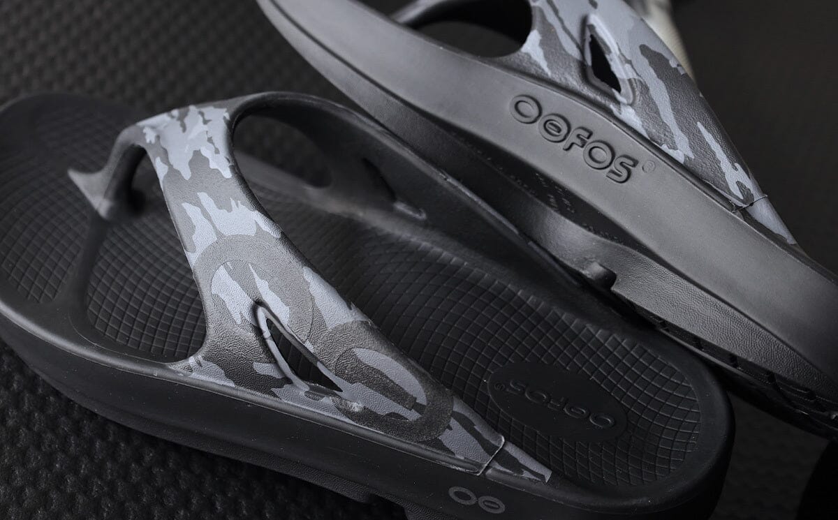 OOFOS Unisex OOriginal Sport Thong Sandal - Black Camo 